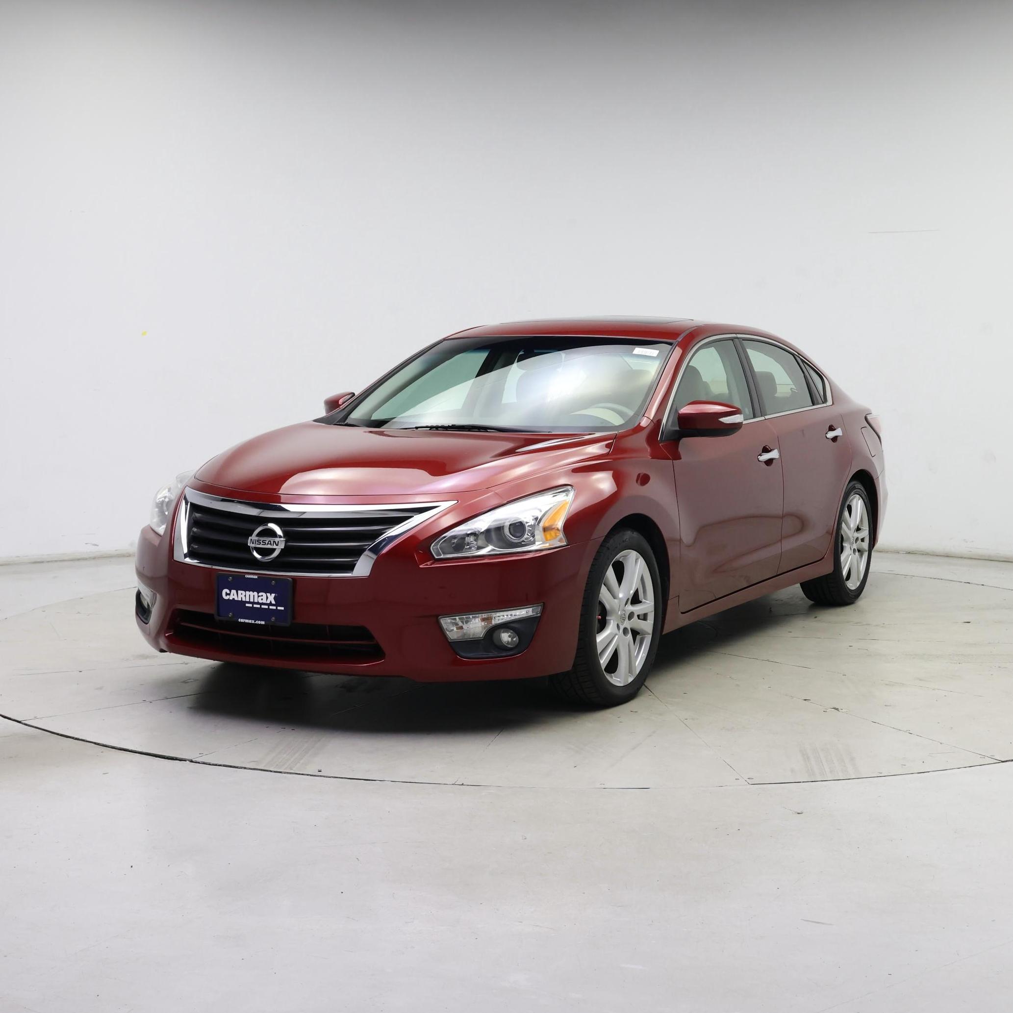 Thumbnail: 2015 Nissan Altima - 4