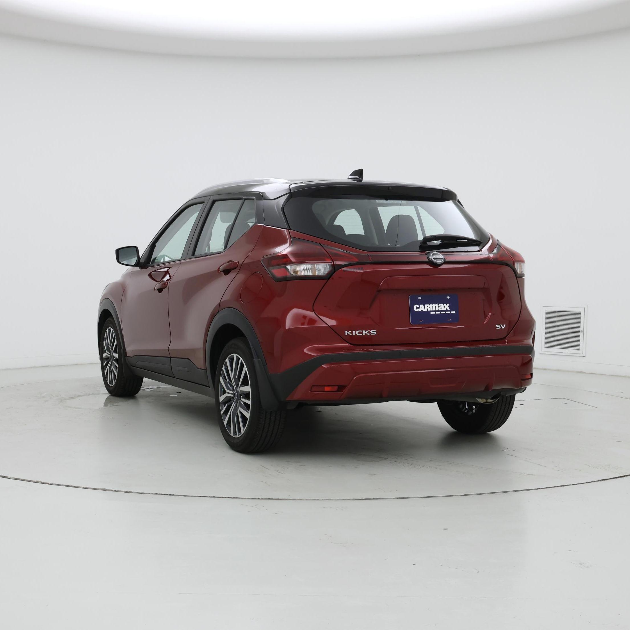 Thumbnail: 2024 Nissan Kicks - 2