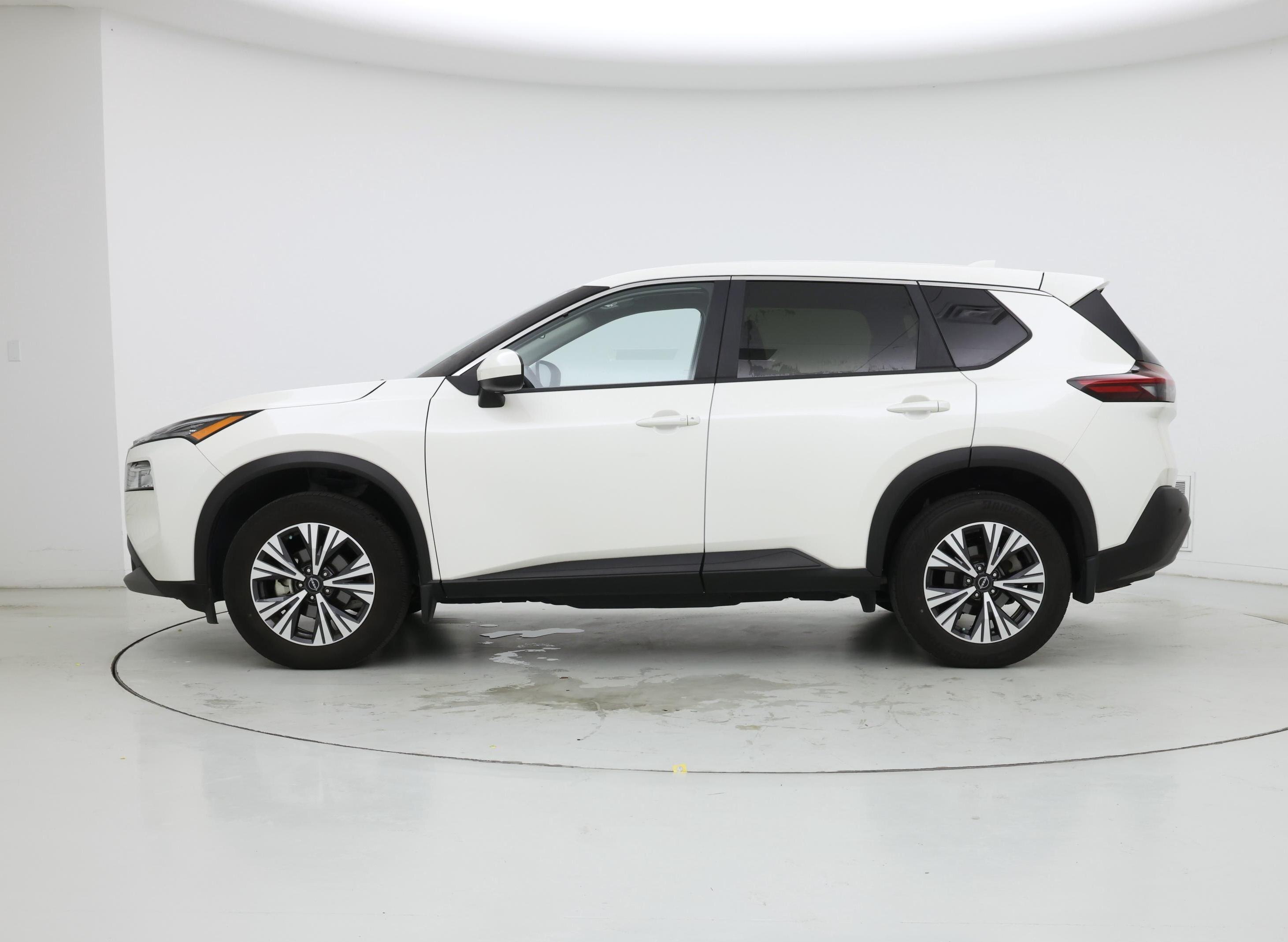 Thumbnail: 2023 Nissan Rogue - 3