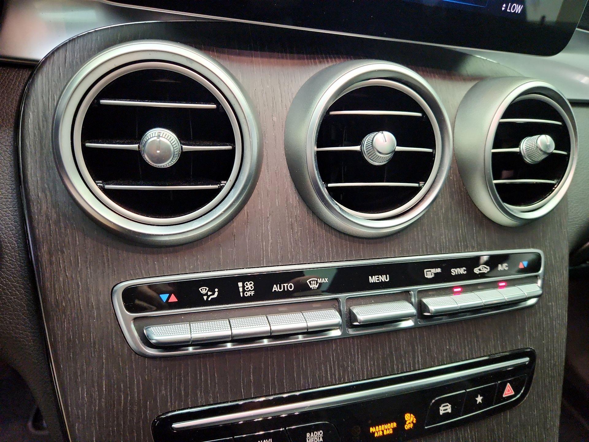 Thumbnail: 2020 Mercedes-Benz GLC - 16
