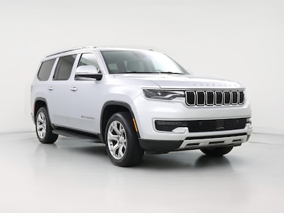 Silver 2022 Jeep Wagoneer Series II