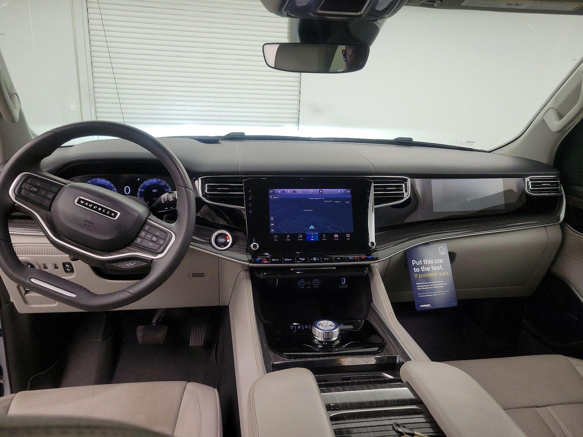 Thumbnail: 2022 Jeep Wagoneer - 9