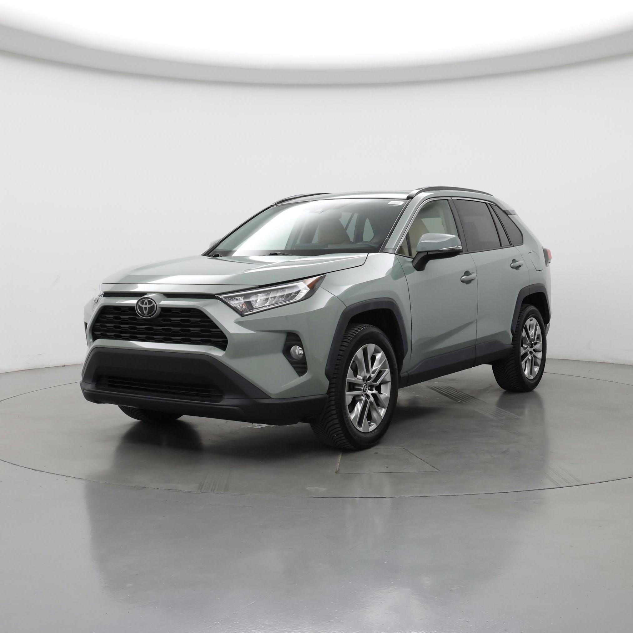 Thumbnail: 2020 Toyota RAV4 - 4
