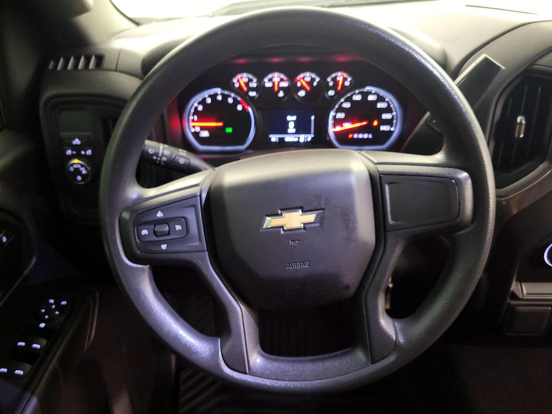 Thumbnail: 2019 Chevrolet Silverado 1500 - 10