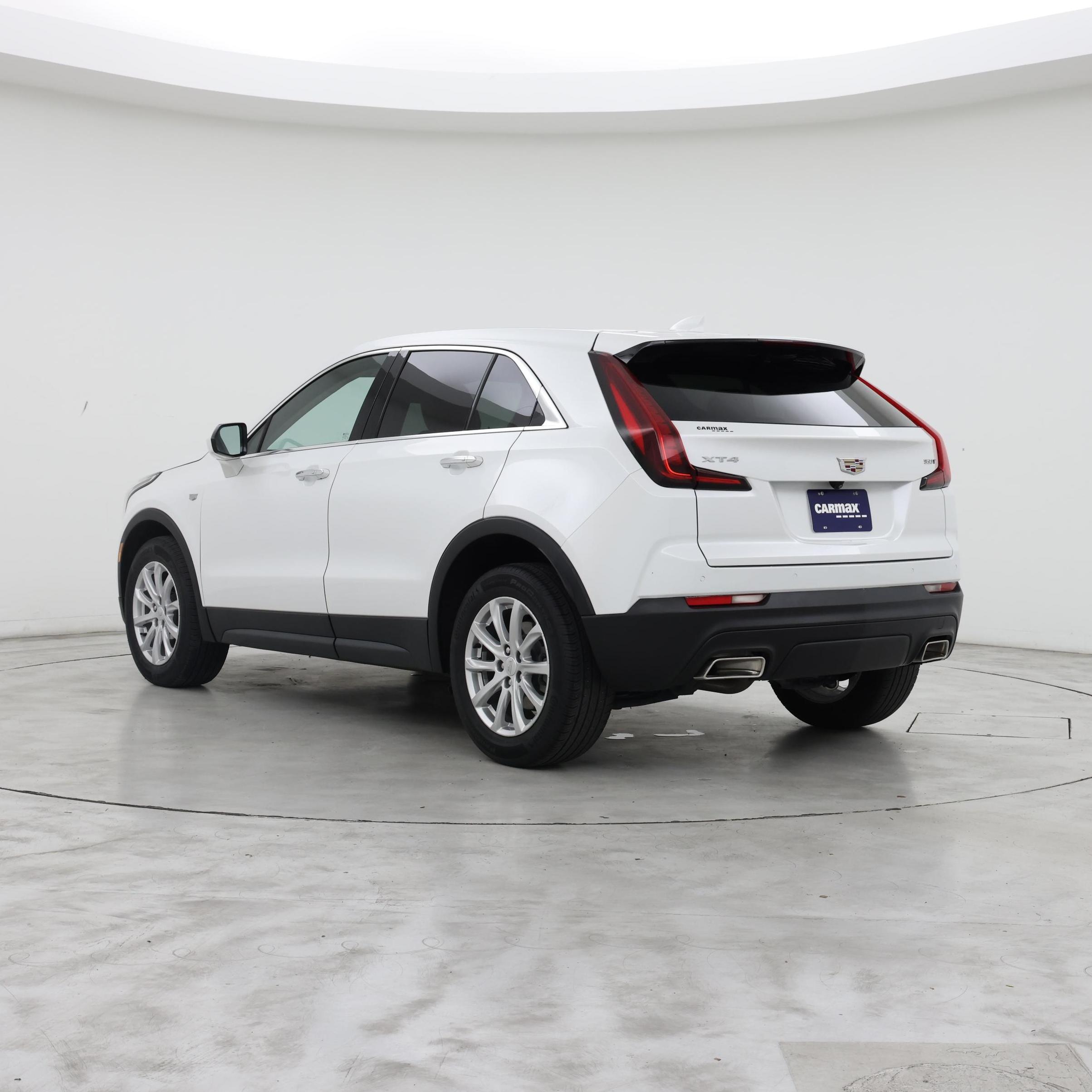 Thumbnail: 2023 Cadillac XT4 - 2