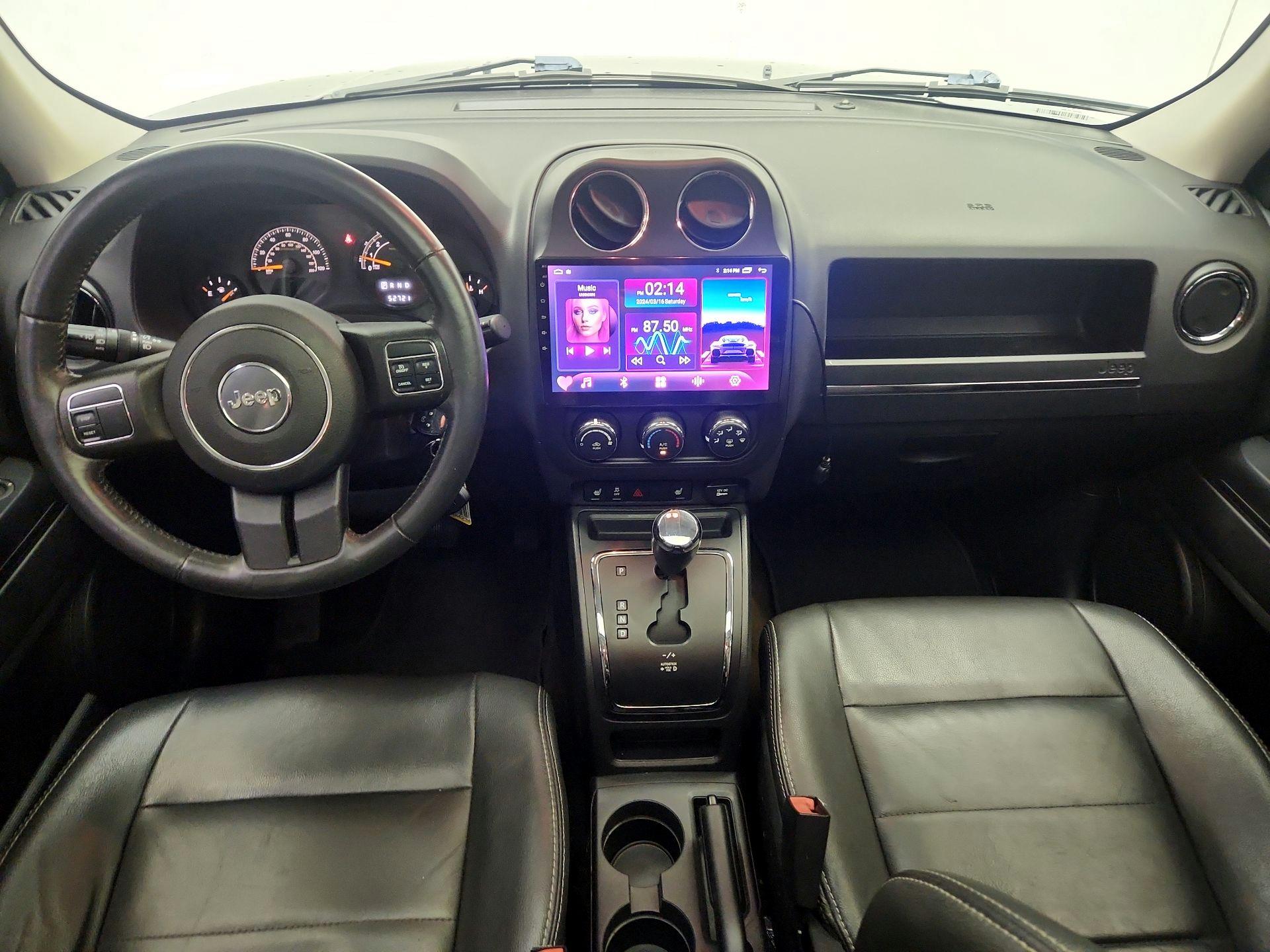Thumbnail: 2016 Jeep Patriot - 9