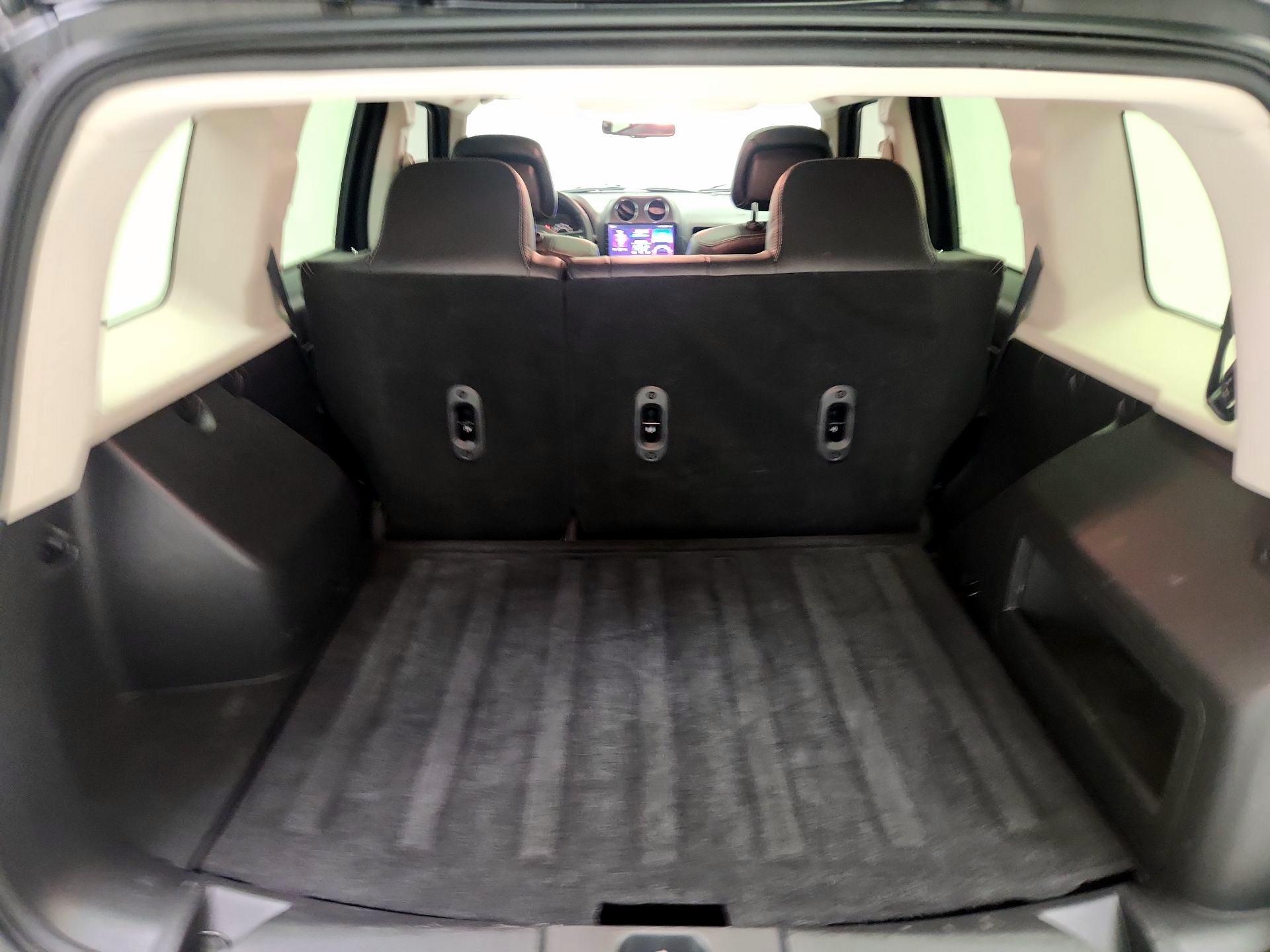 Thumbnail: 2016 Jeep Patriot - 19