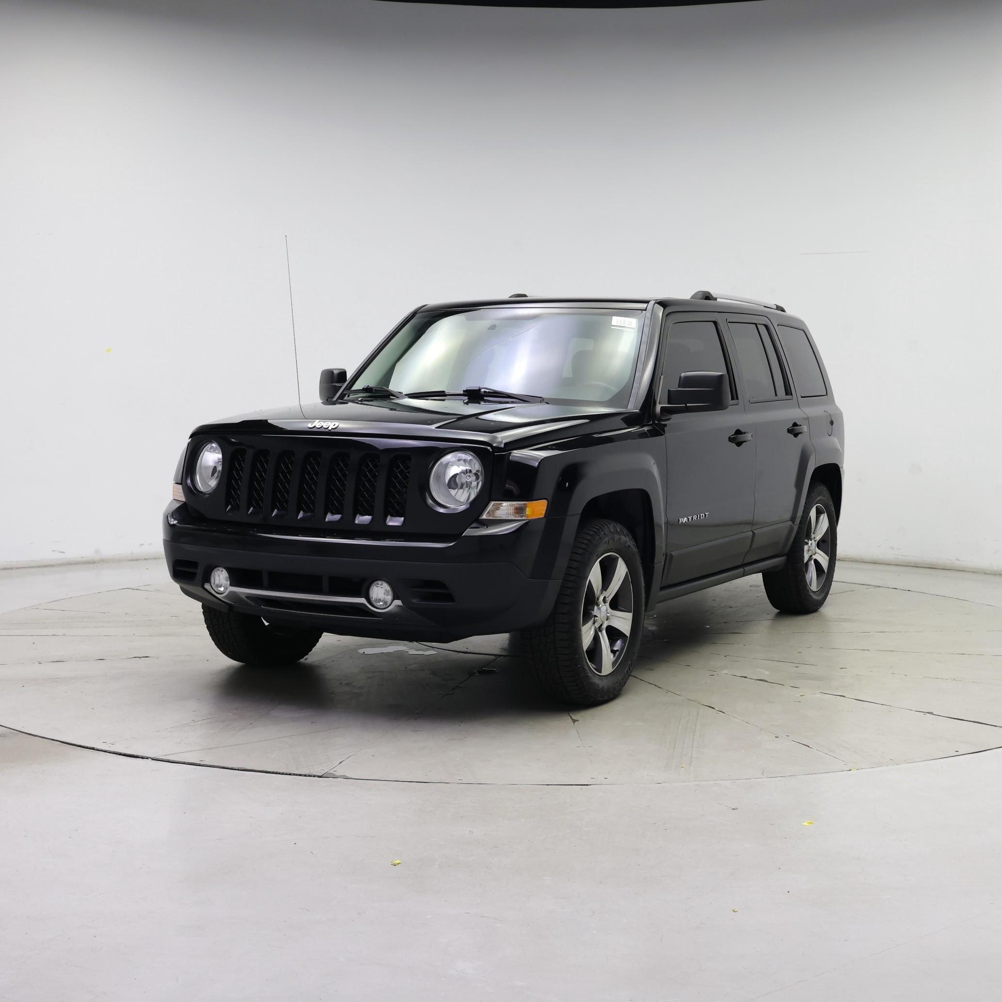 Thumbnail: 2016 Jeep Patriot - 4