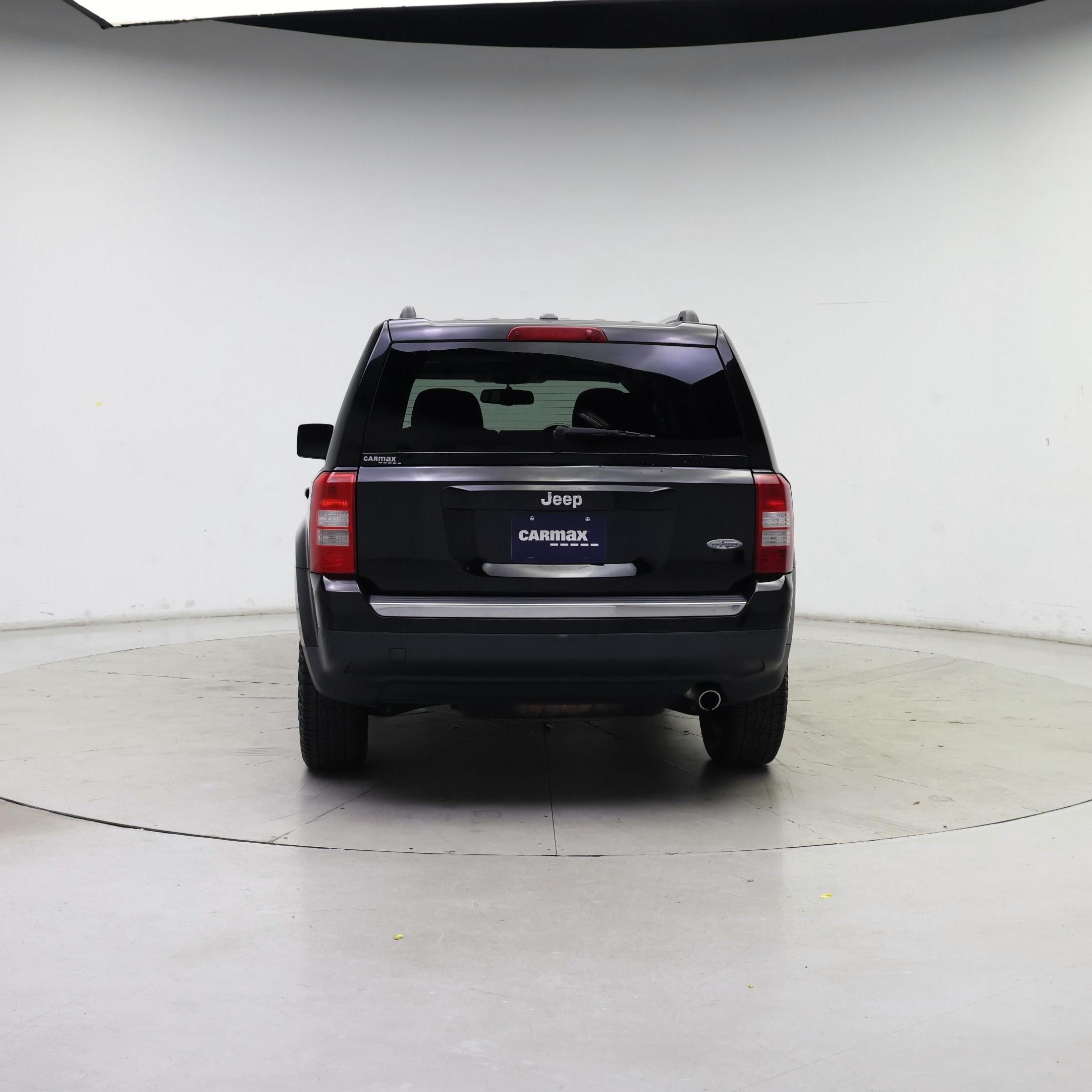 Thumbnail: 2016 Jeep Patriot - 6