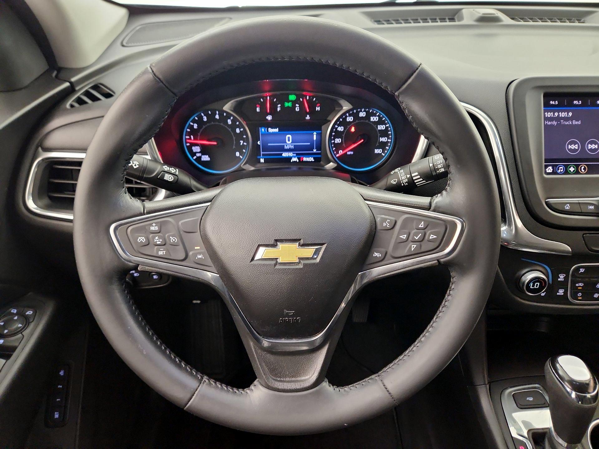 Thumbnail: 2020 Chevrolet Equinox - 10