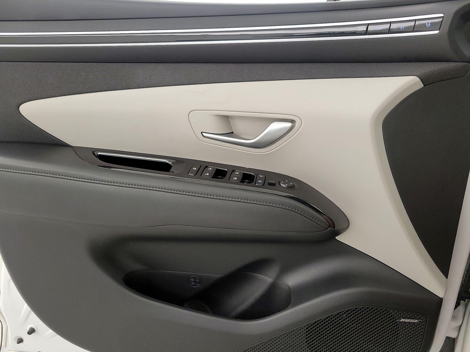 Thumbnail: 2022 Hyundai Tucson - 12