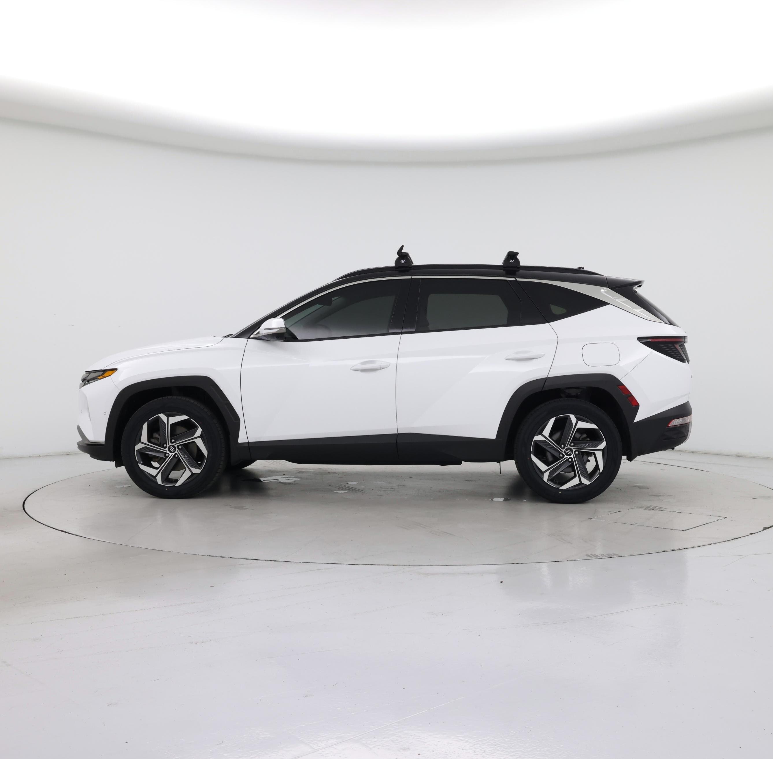 Thumbnail: 2022 Hyundai Tucson - 3