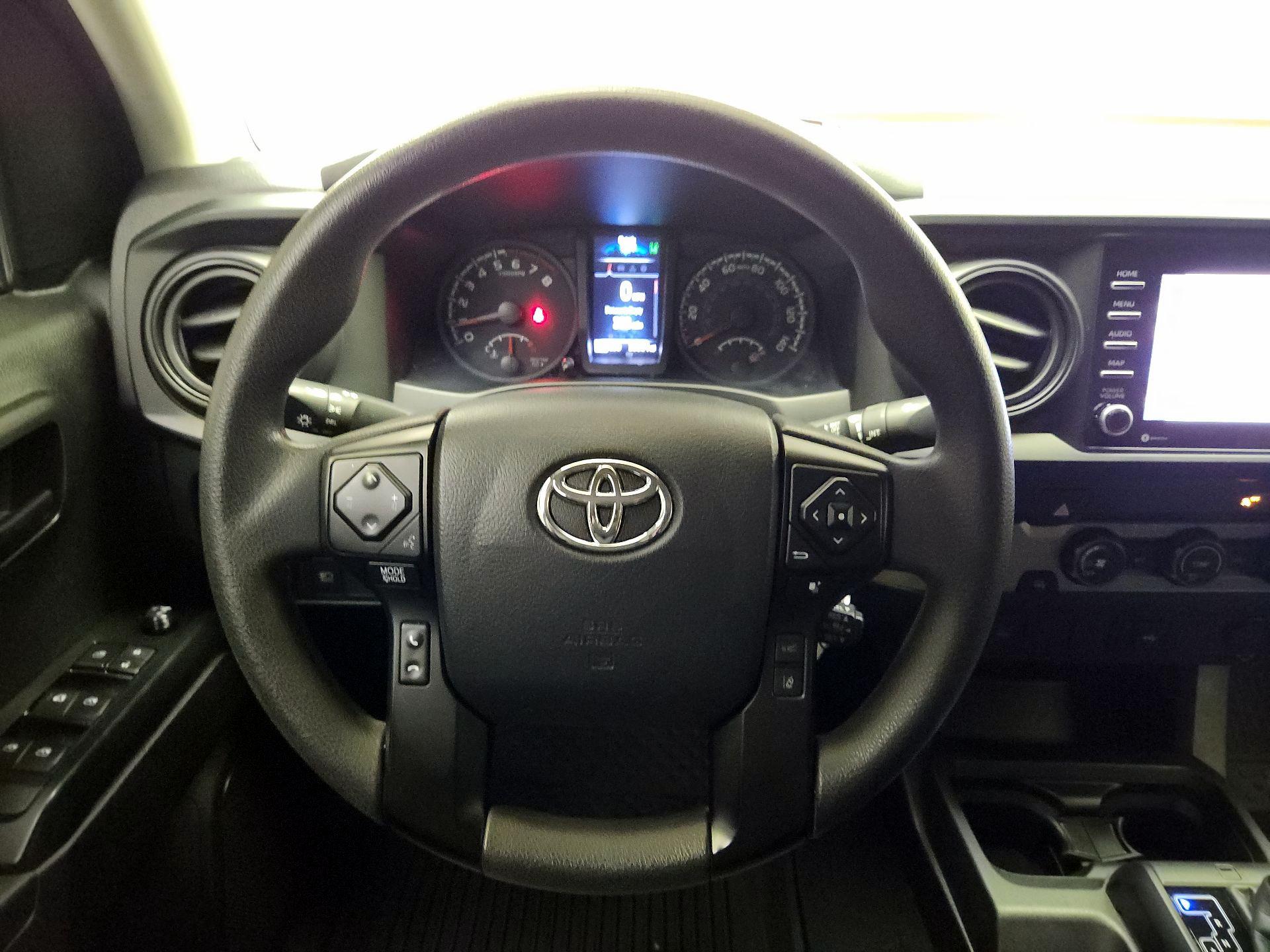 Thumbnail: 2022 Toyota Tacoma - 10