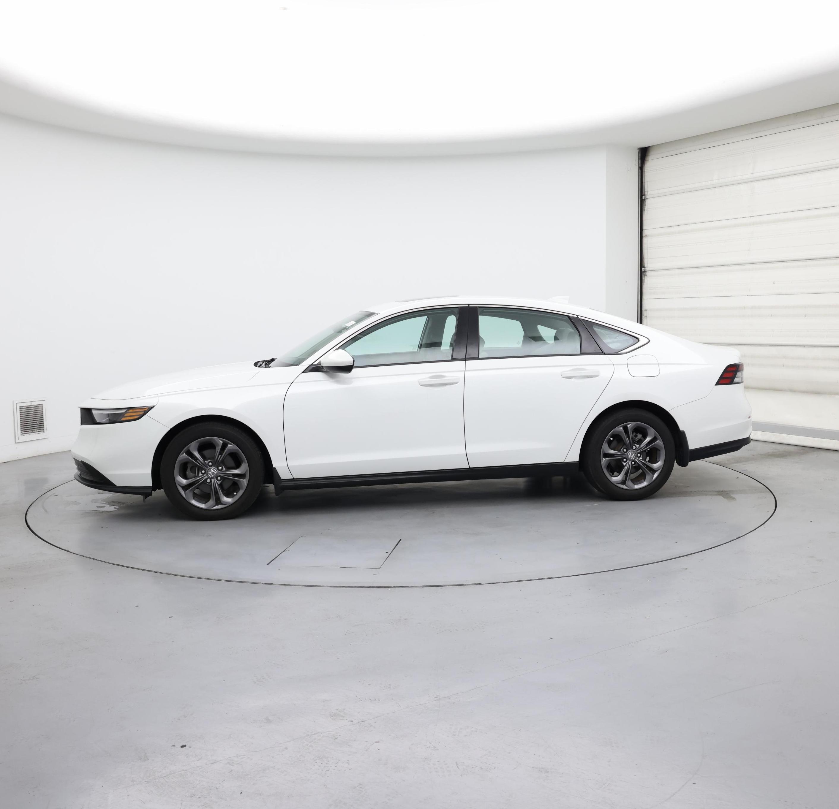 Thumbnail: 2023 Honda Accord - 3