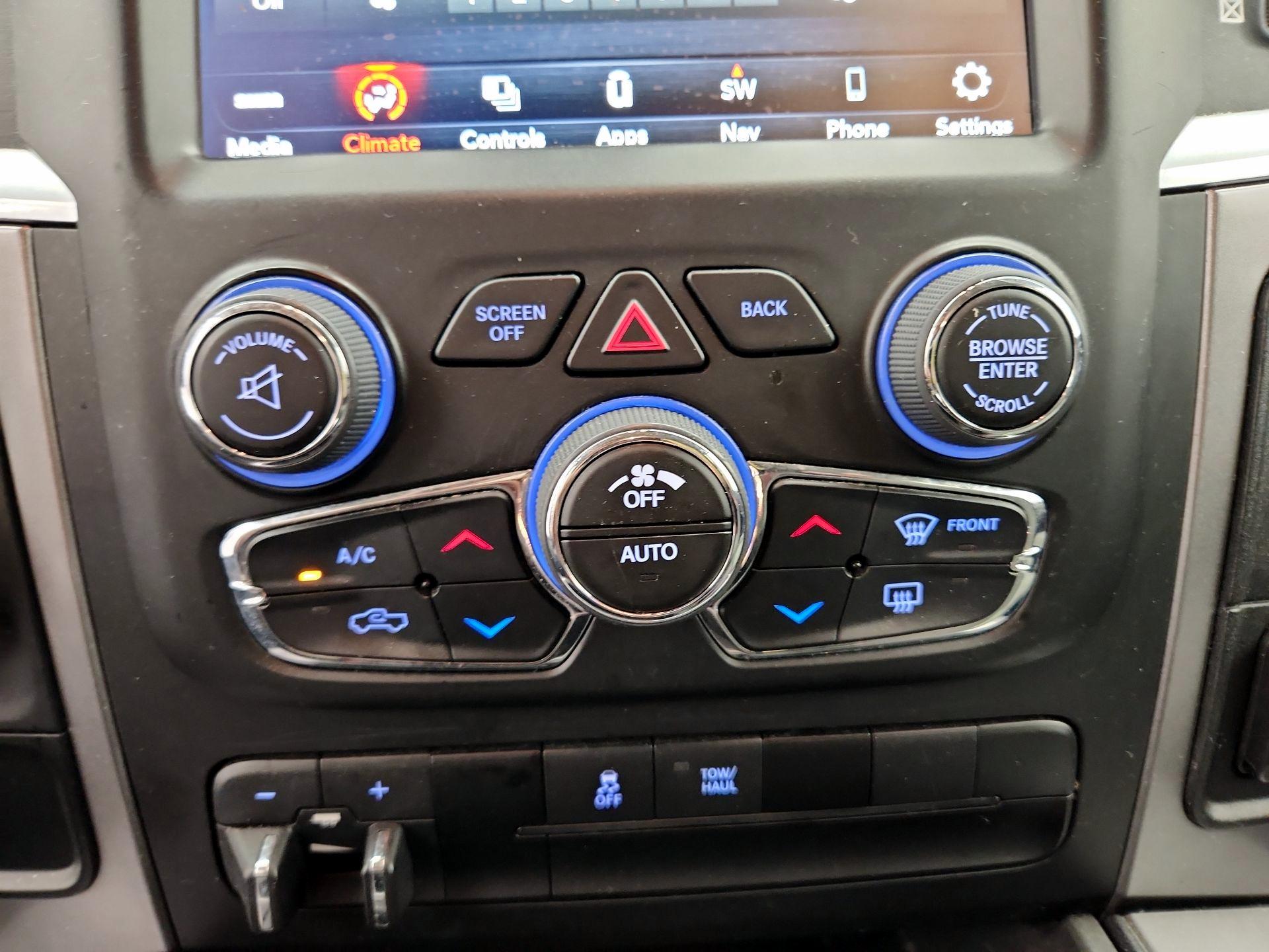 Thumbnail: 2023 RAM 1500 Classic - 17