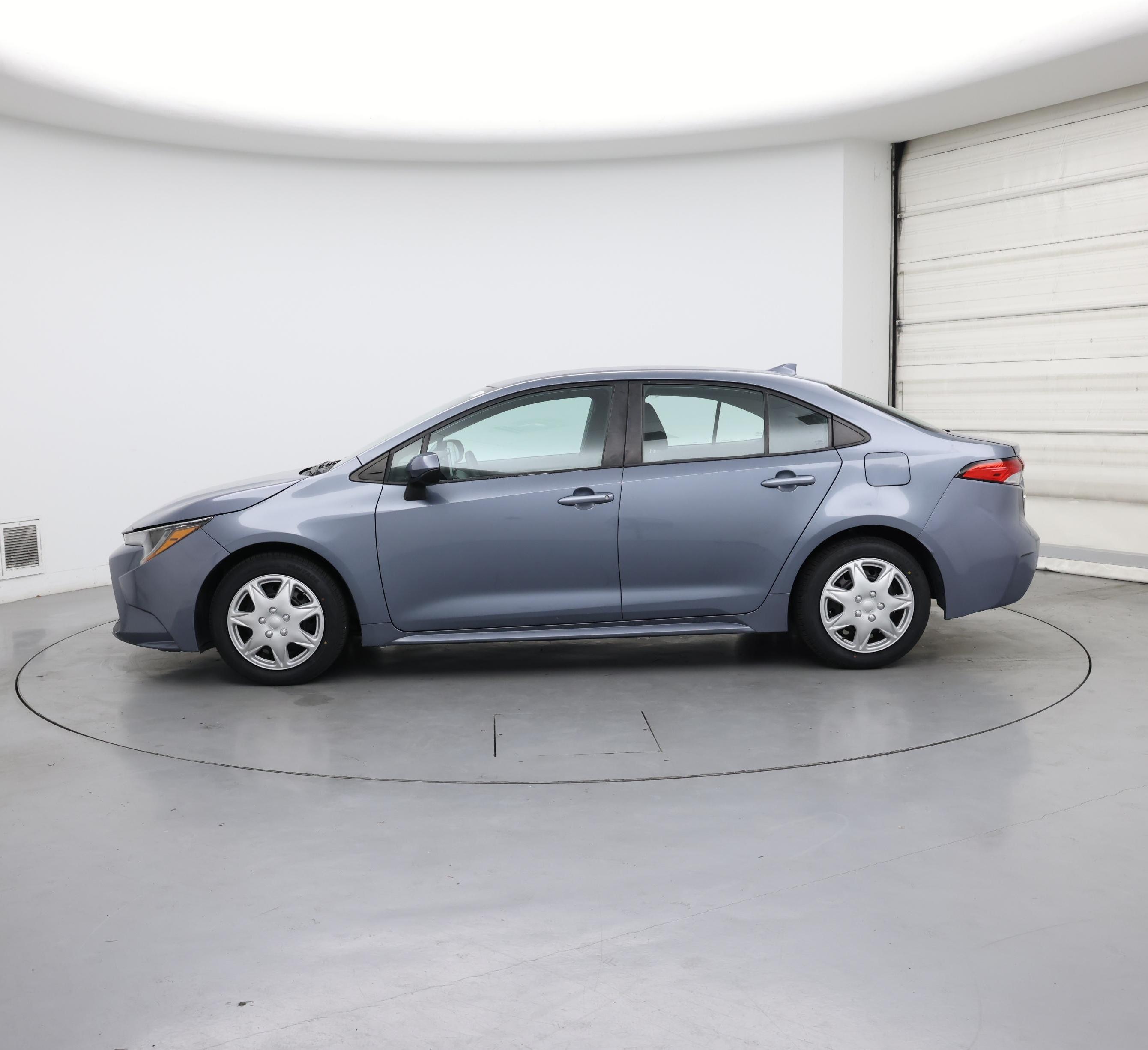 Thumbnail: 2021 Toyota Corolla - 3