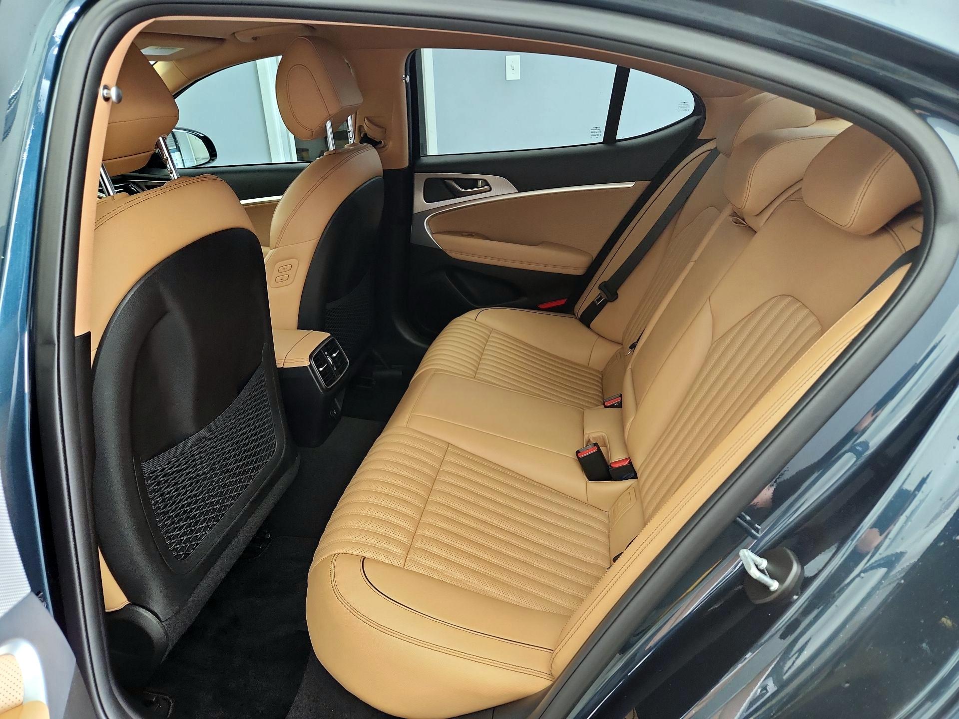 Thumbnail: 2022 Genesis G70 - 20