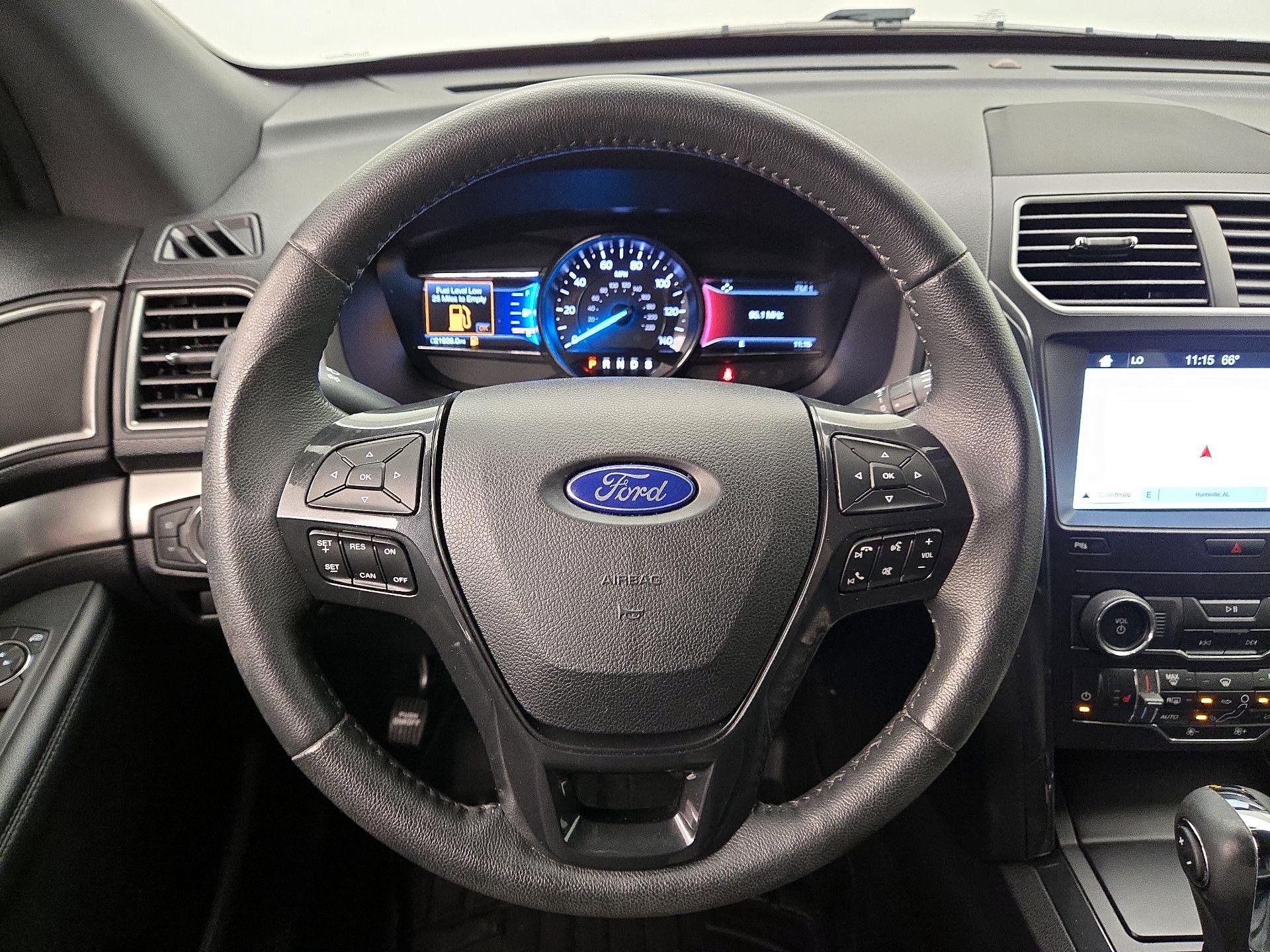 Thumbnail: 2019 Ford Explorer - 10