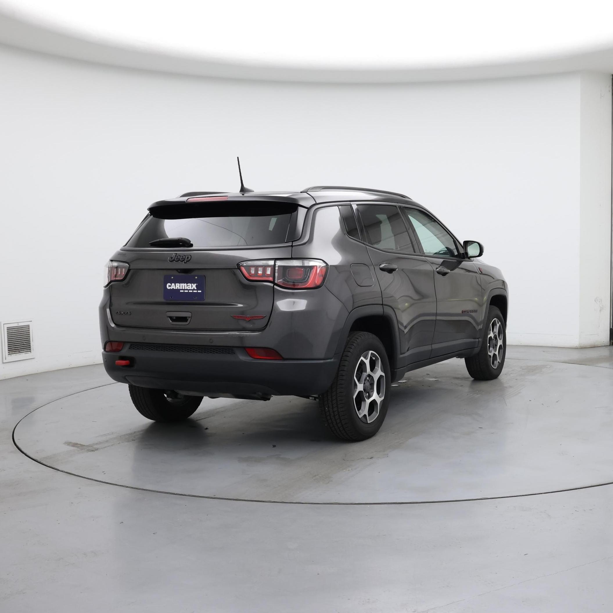 Thumbnail: 2022 Jeep Compass - 8