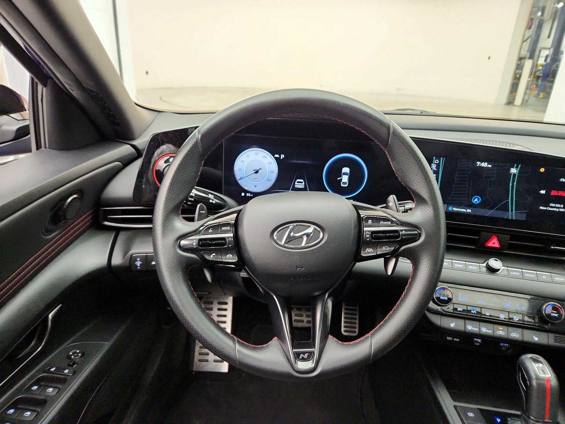 Thumbnail: 2023 Hyundai Elantra - 10