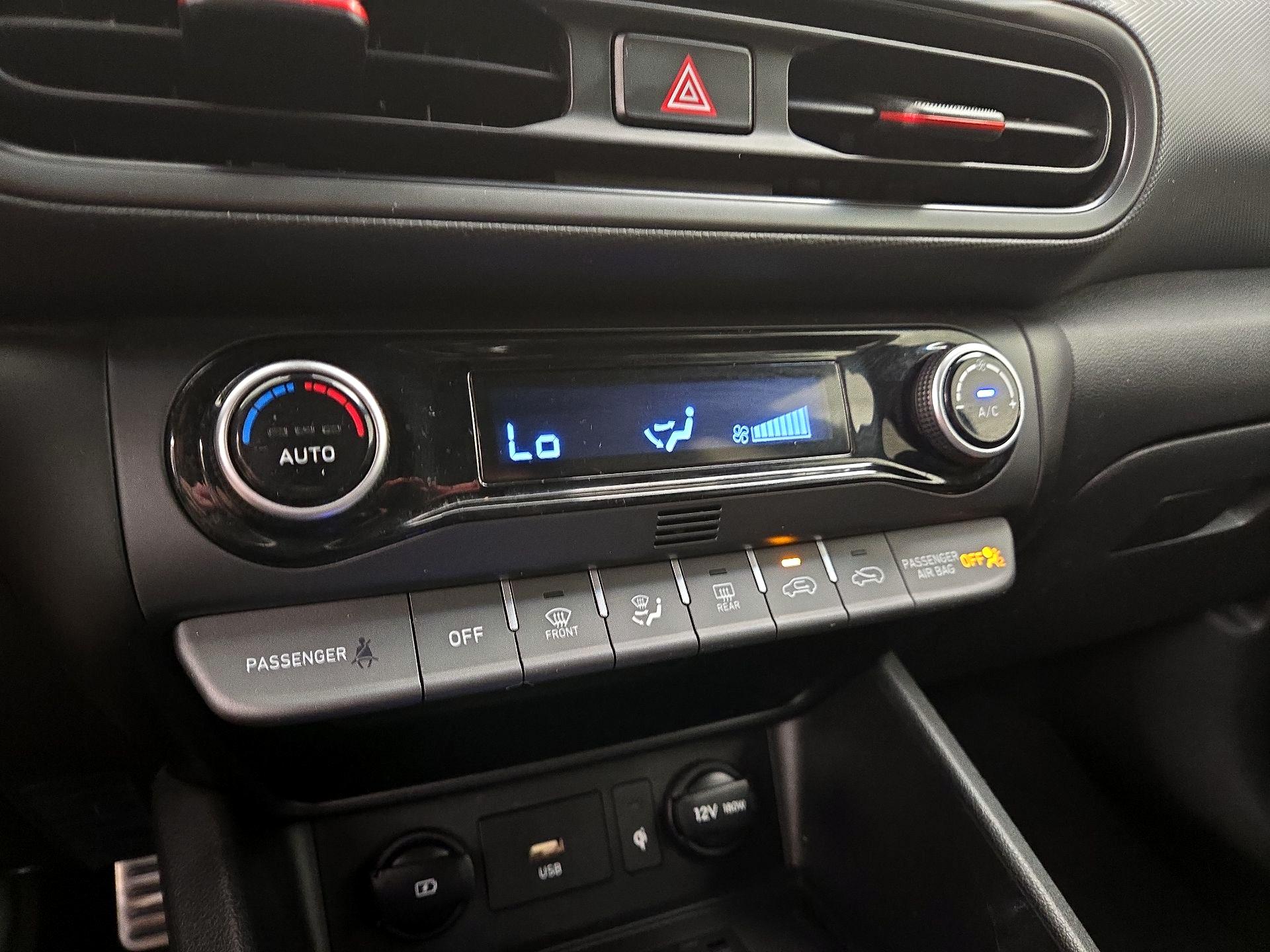 Thumbnail: 2022 Hyundai Kona - 17
