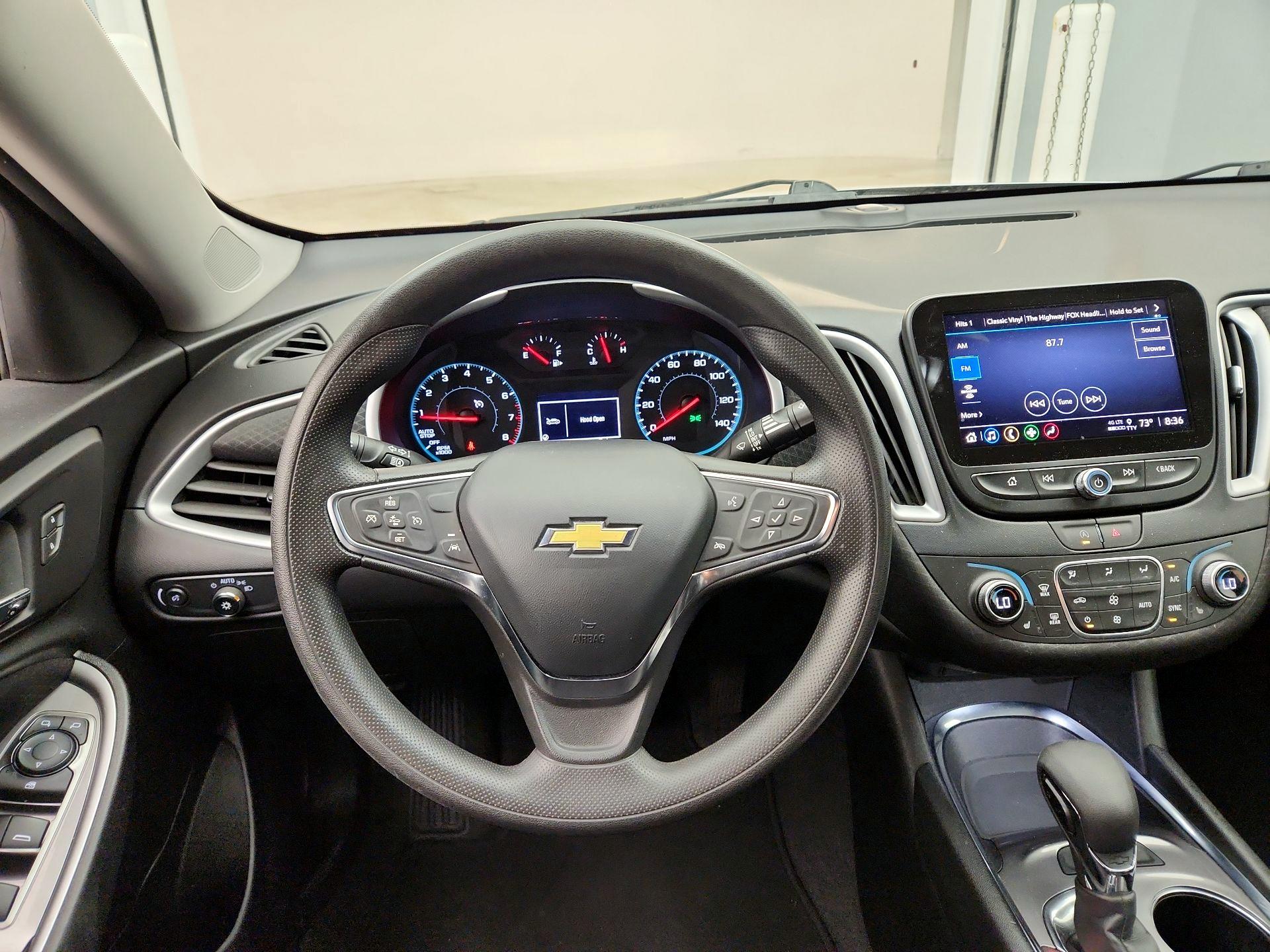 Thumbnail: 2023 Chevrolet Malibu - 10