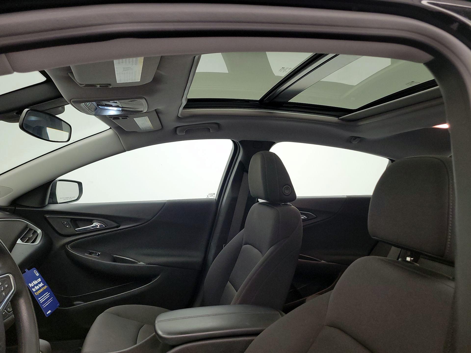 Thumbnail: 2024 Chevrolet Malibu - 19