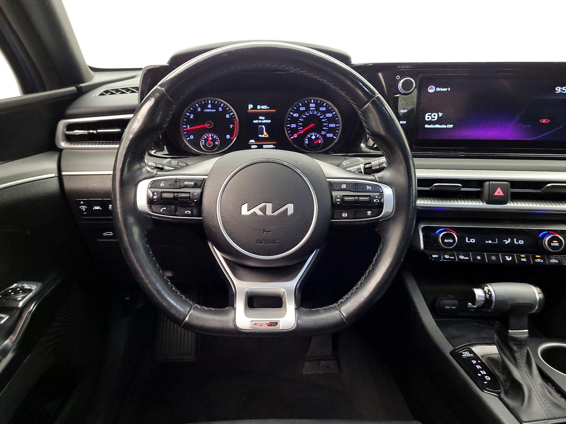 Thumbnail: 2022 Kia K5 - 10