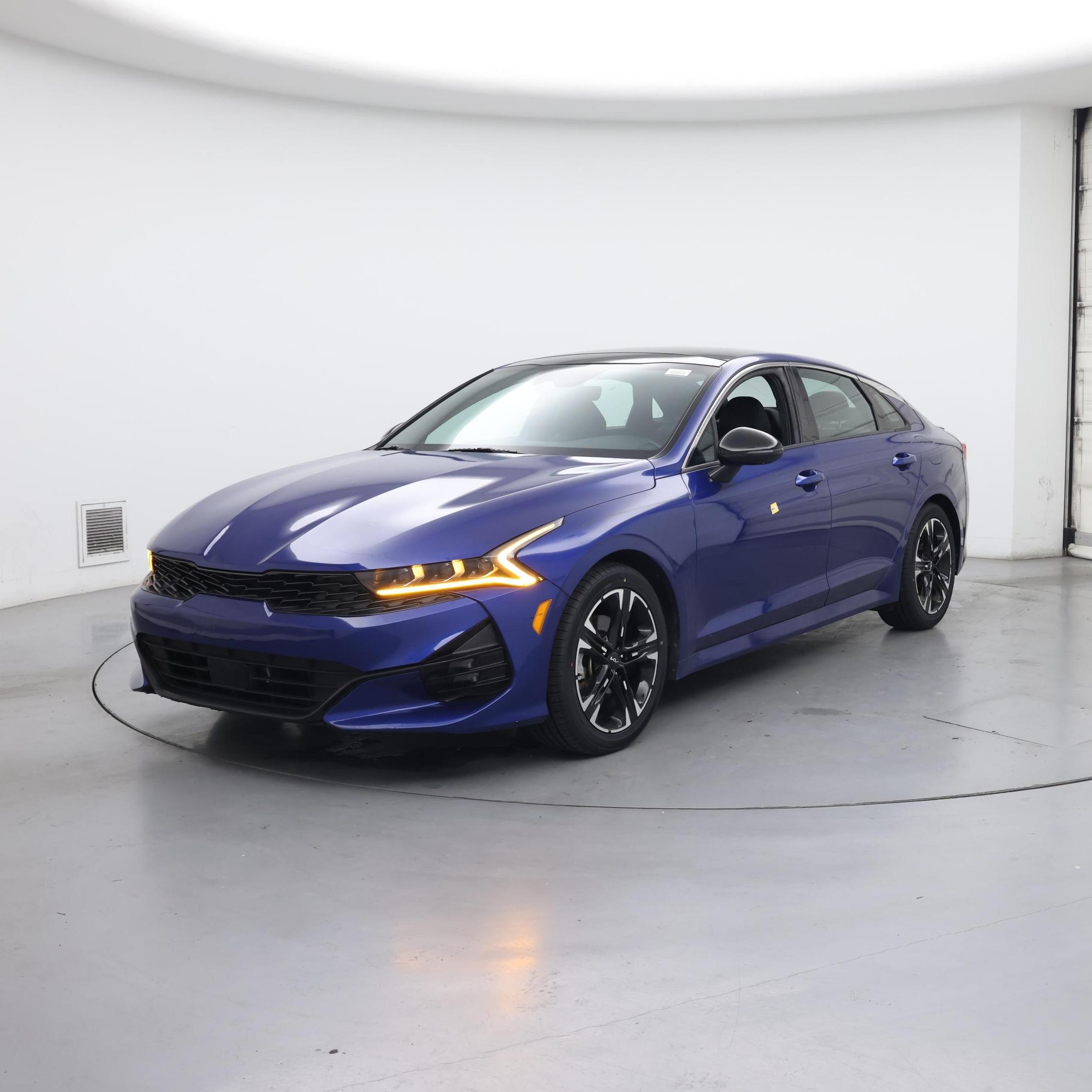 Thumbnail: 2022 Kia K5 - 4