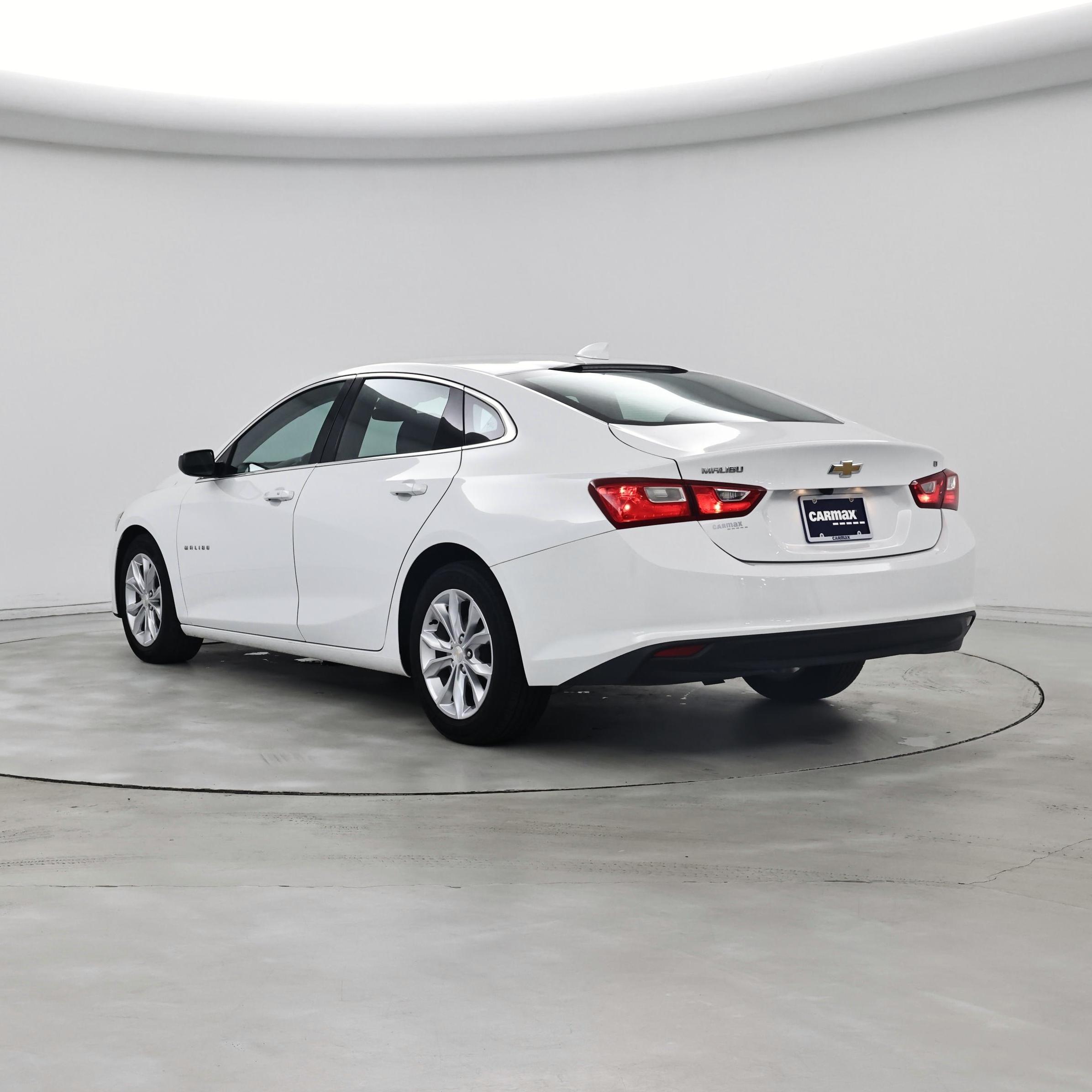 Thumbnail: 2023 Chevrolet Malibu - 2