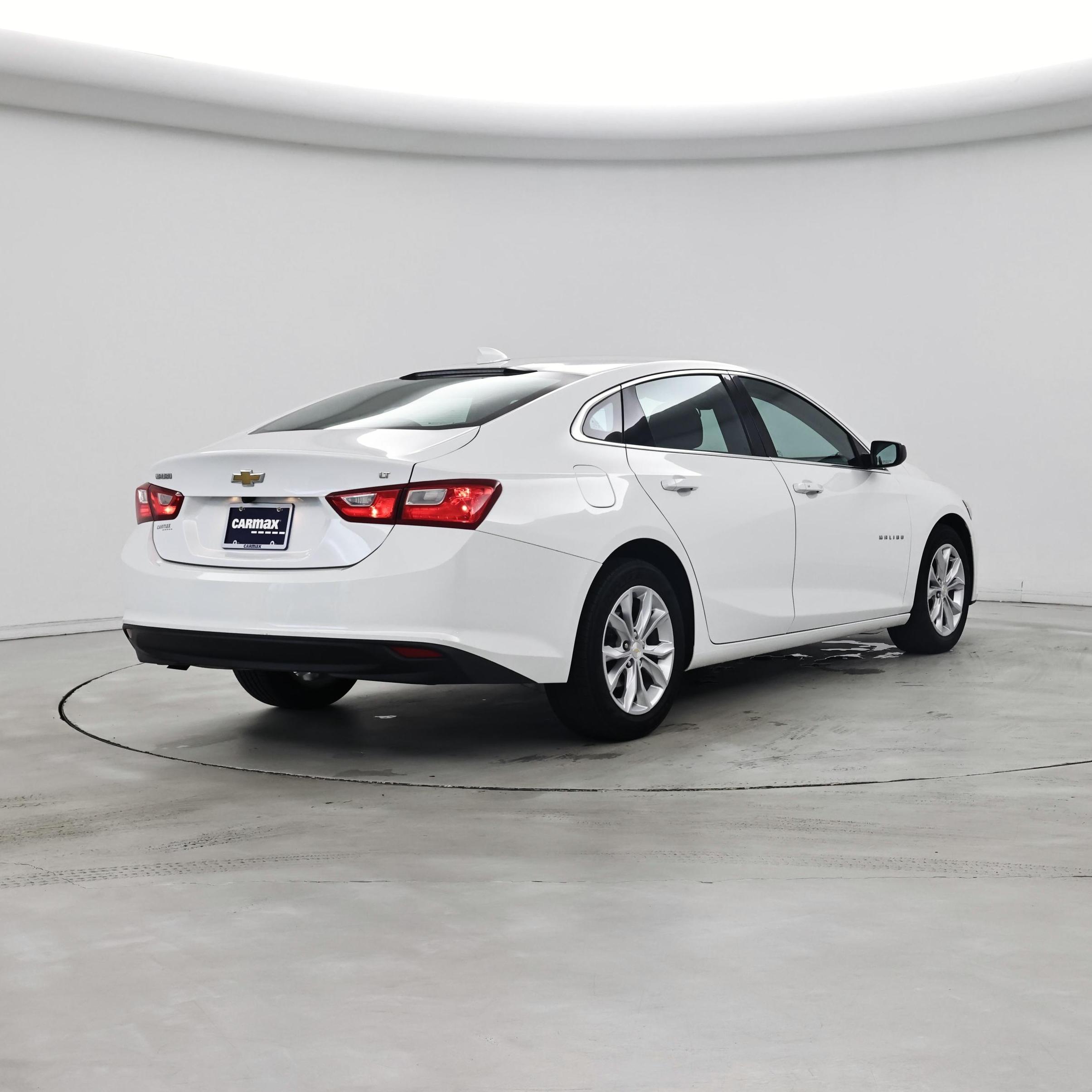Thumbnail: 2023 Chevrolet Malibu - 8