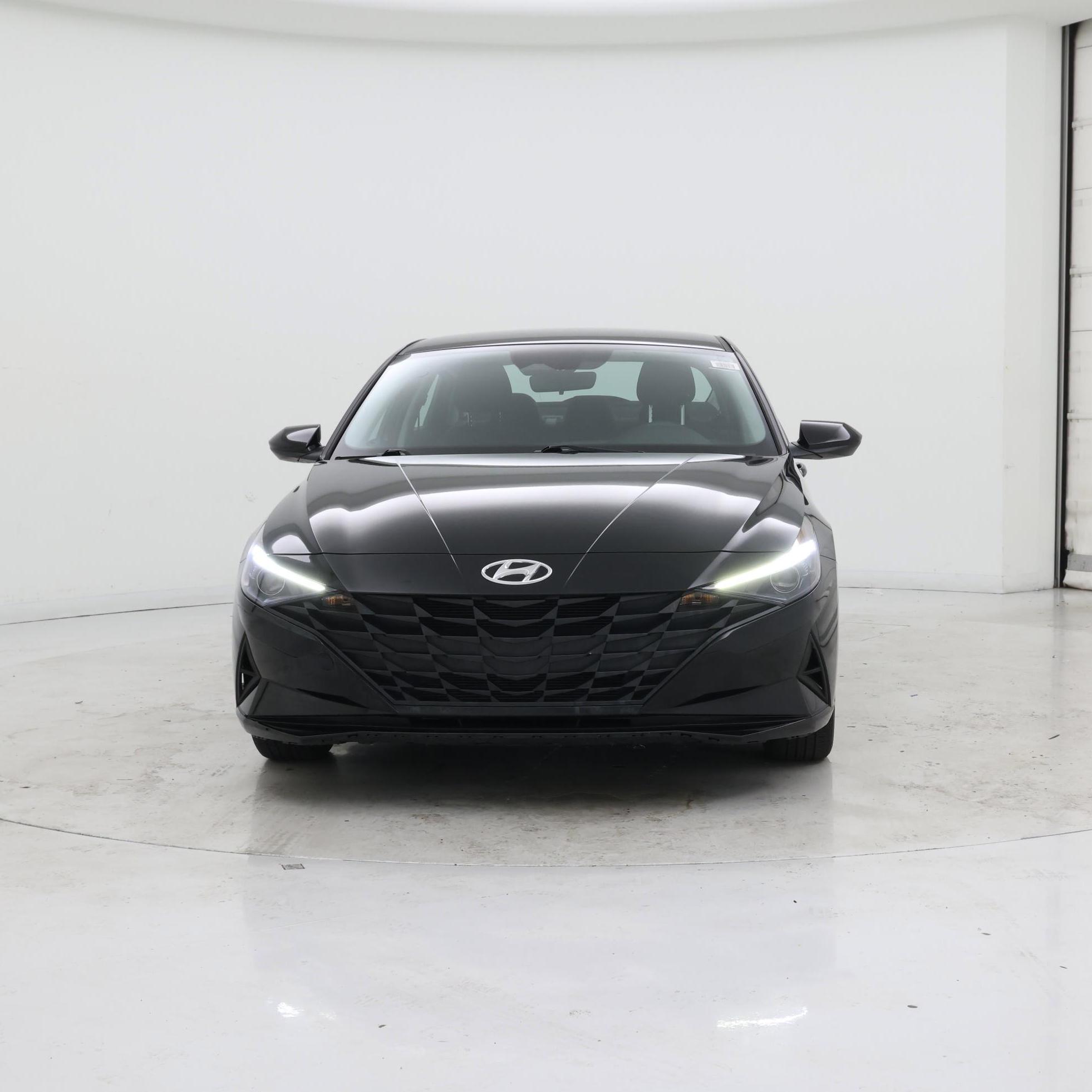 Thumbnail: 2023 Hyundai Elantra - 5