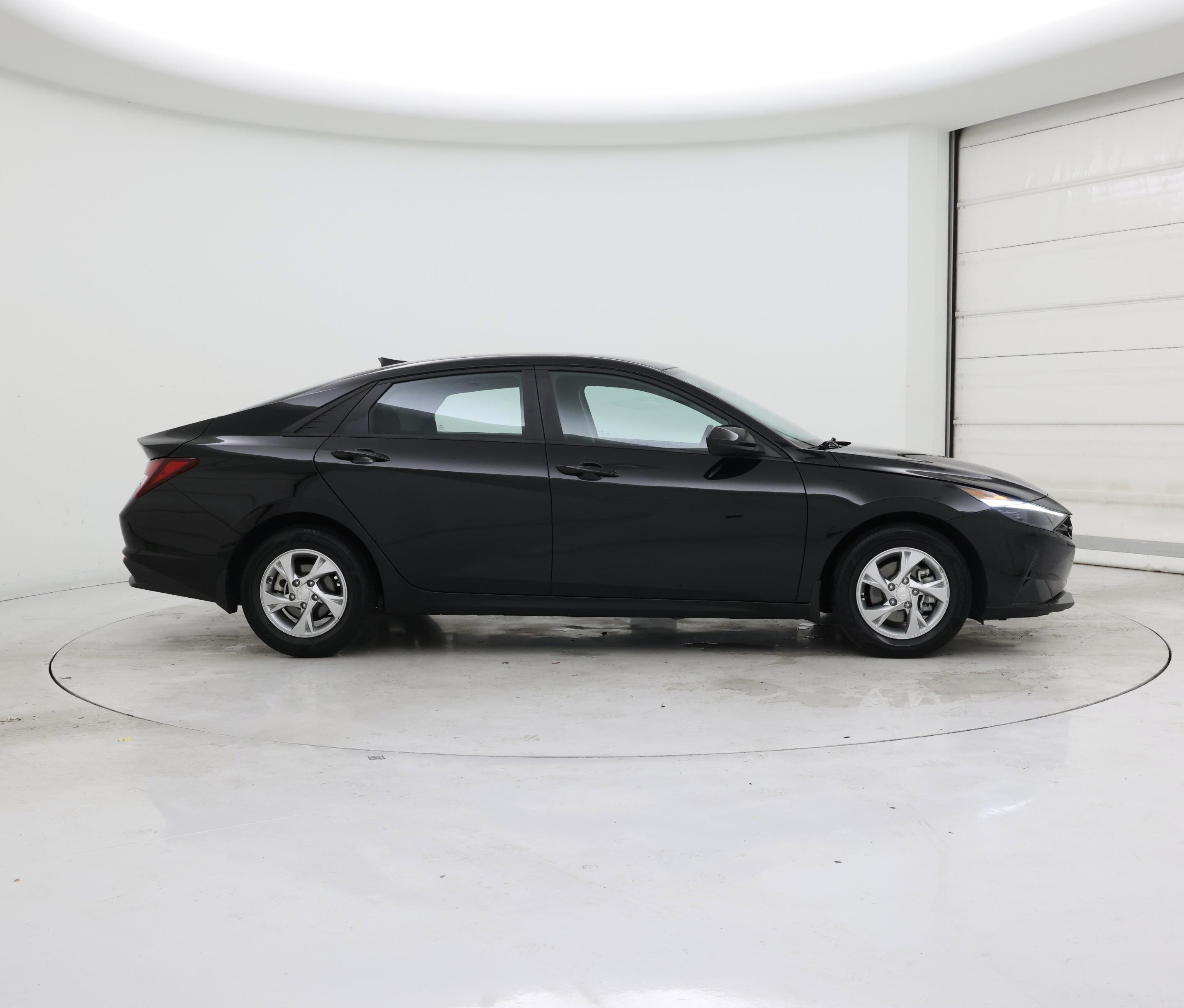 Thumbnail: 2023 Hyundai Elantra - 7