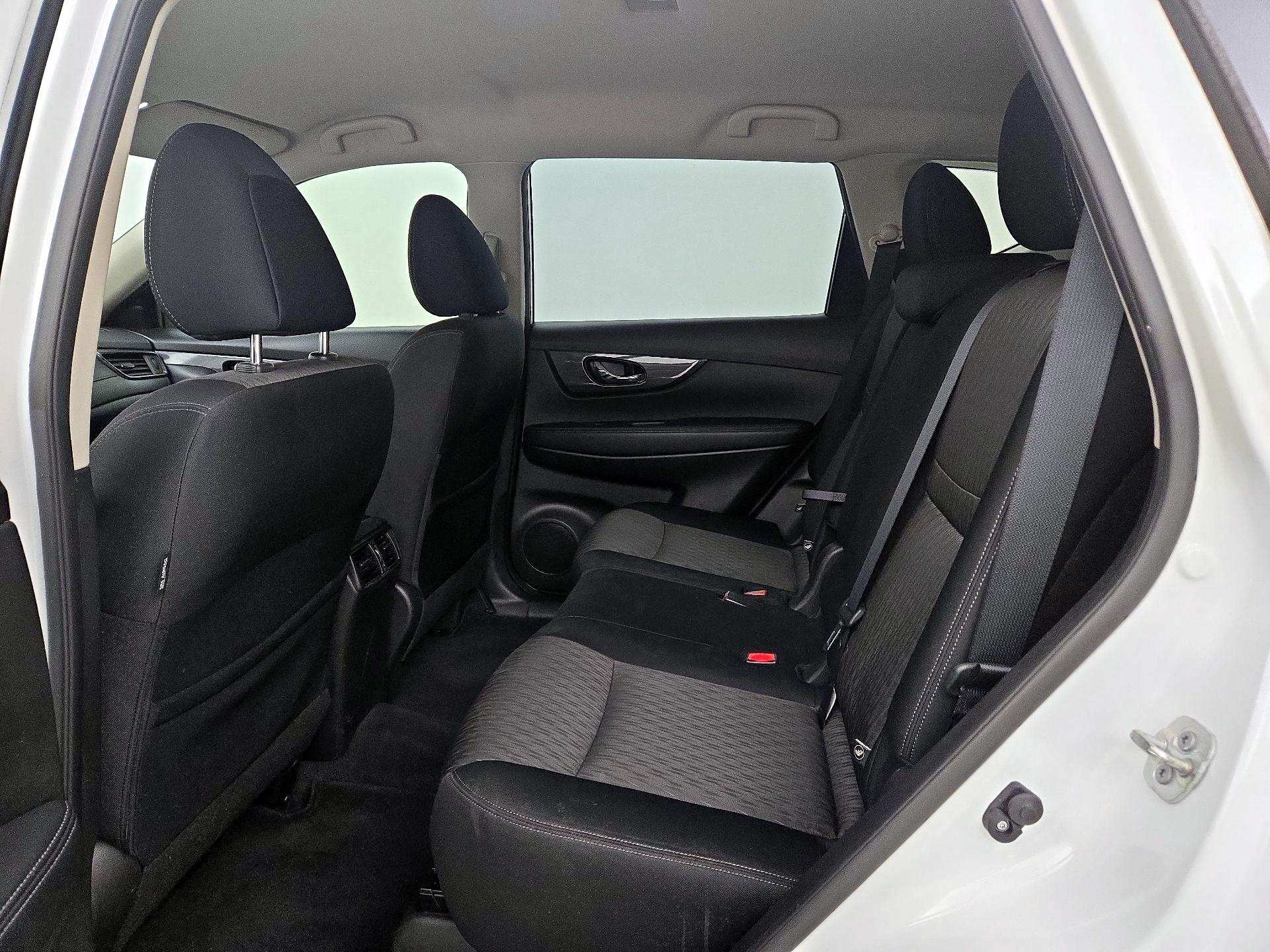 Thumbnail: 2020 Nissan Rogue - 19
