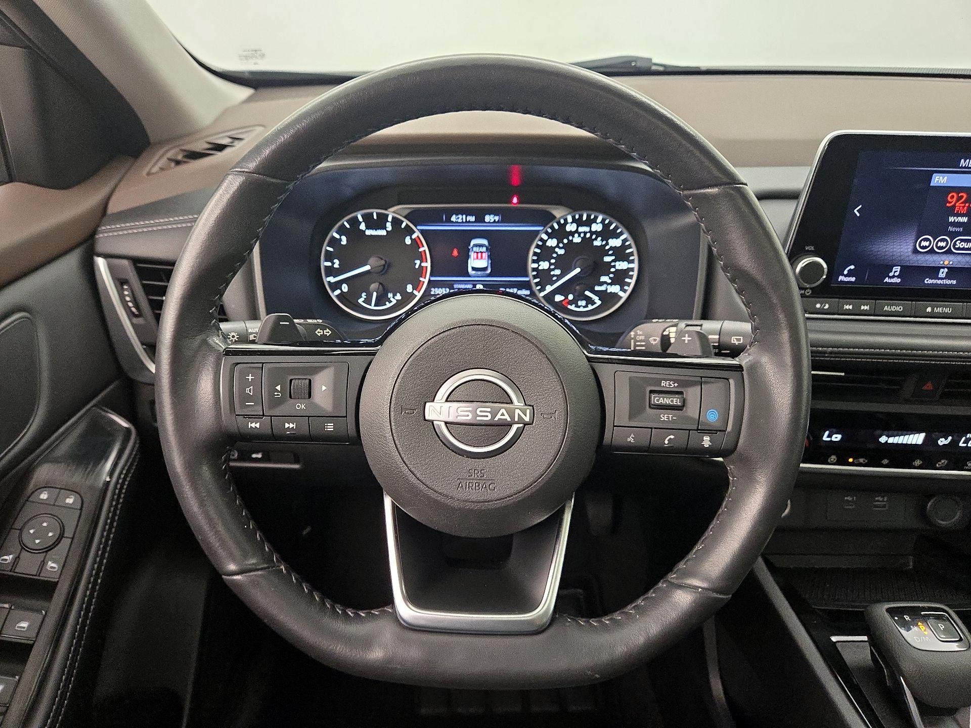 Thumbnail: 2023 Nissan Rogue - 10