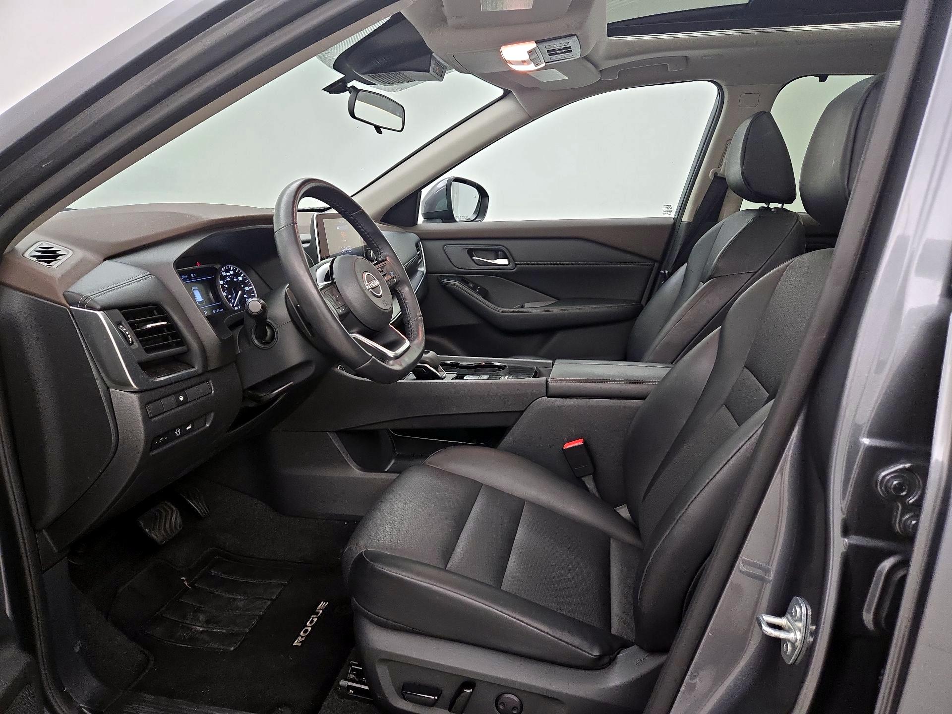Thumbnail: 2023 Nissan Rogue - 11