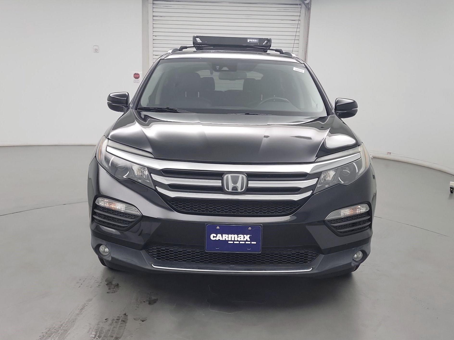 Thumbnail: 2017 Honda Pilot - 2