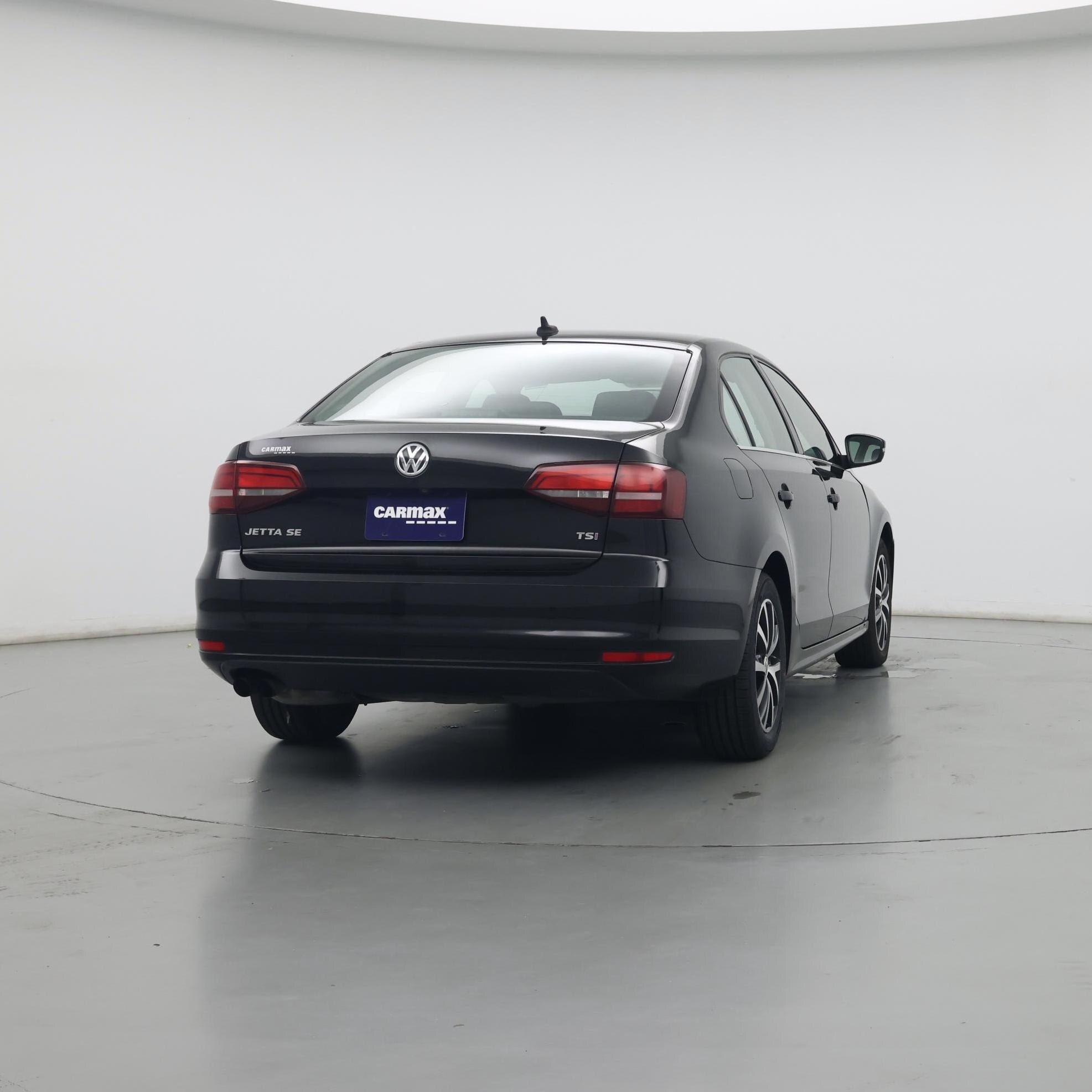 Thumbnail: 2017 Volkswagen Jetta - 2