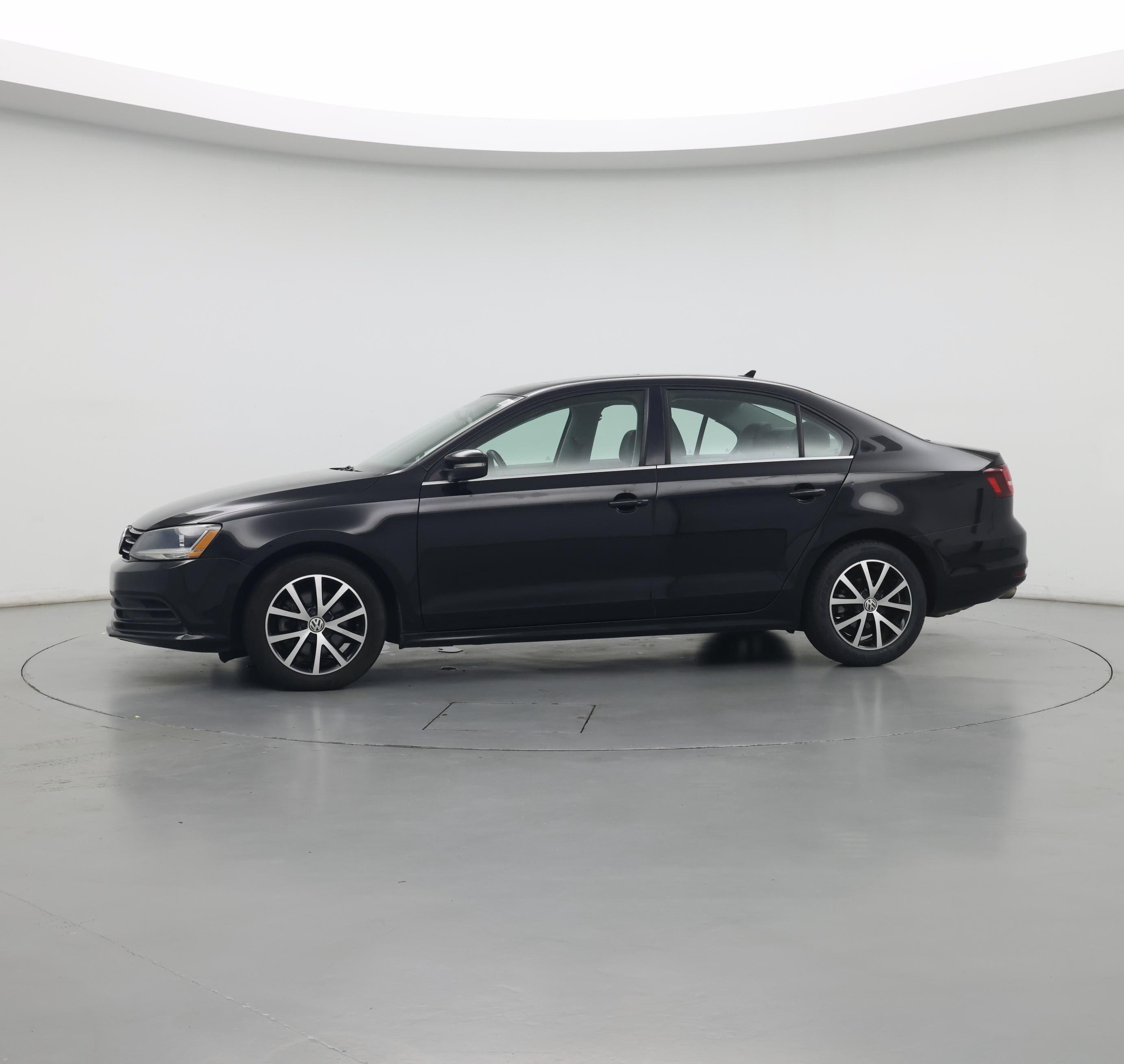 Thumbnail: 2017 Volkswagen Jetta - 4