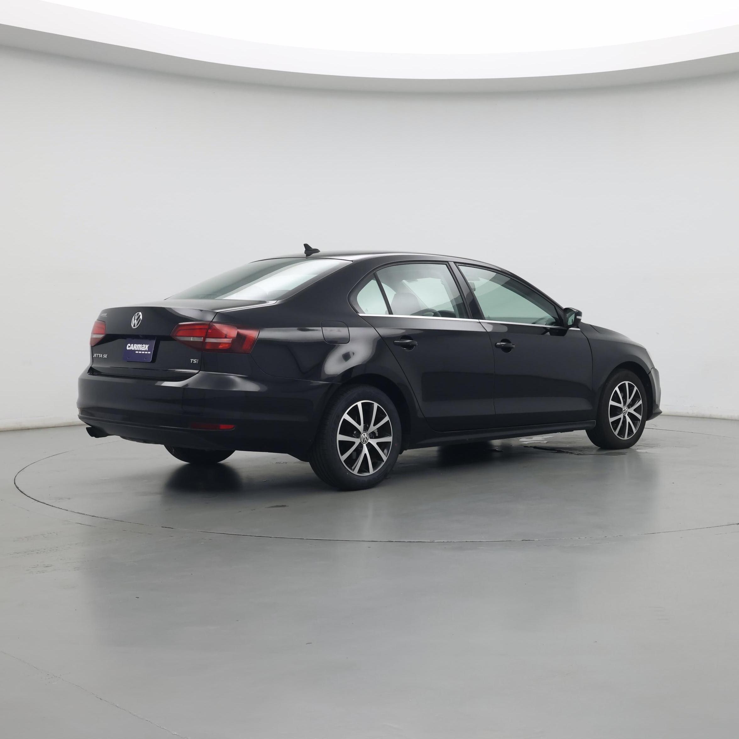 Thumbnail: 2017 Volkswagen Jetta - 6
