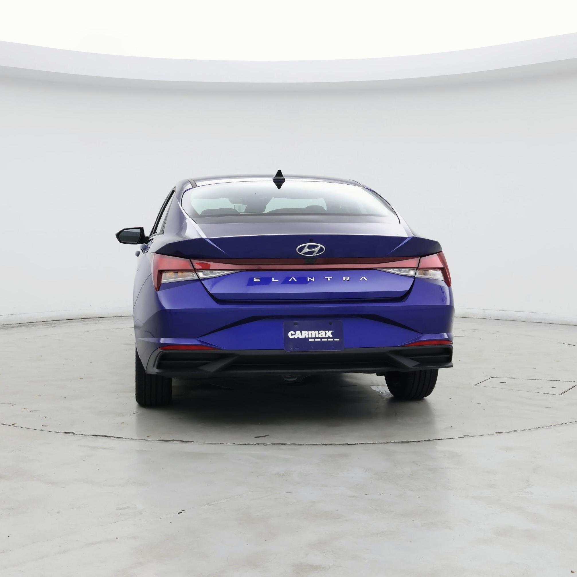 Thumbnail: 2023 Hyundai Elantra - 6