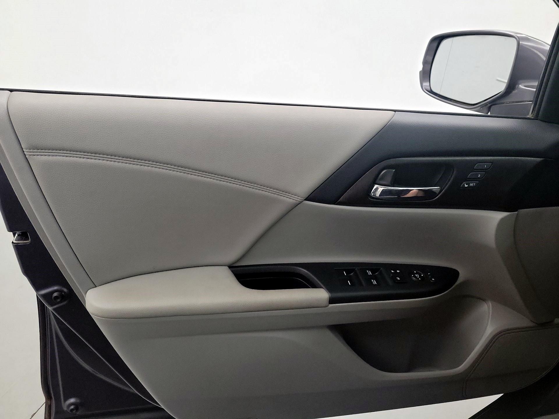 Thumbnail: 2014 Honda Accord - 10
