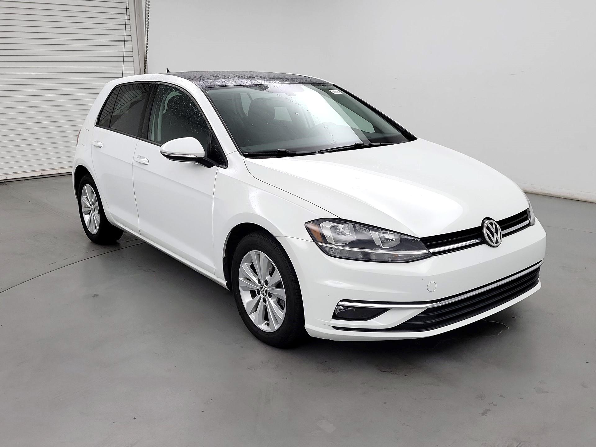 Thumbnail: 2018 Volkswagen Golf - 1