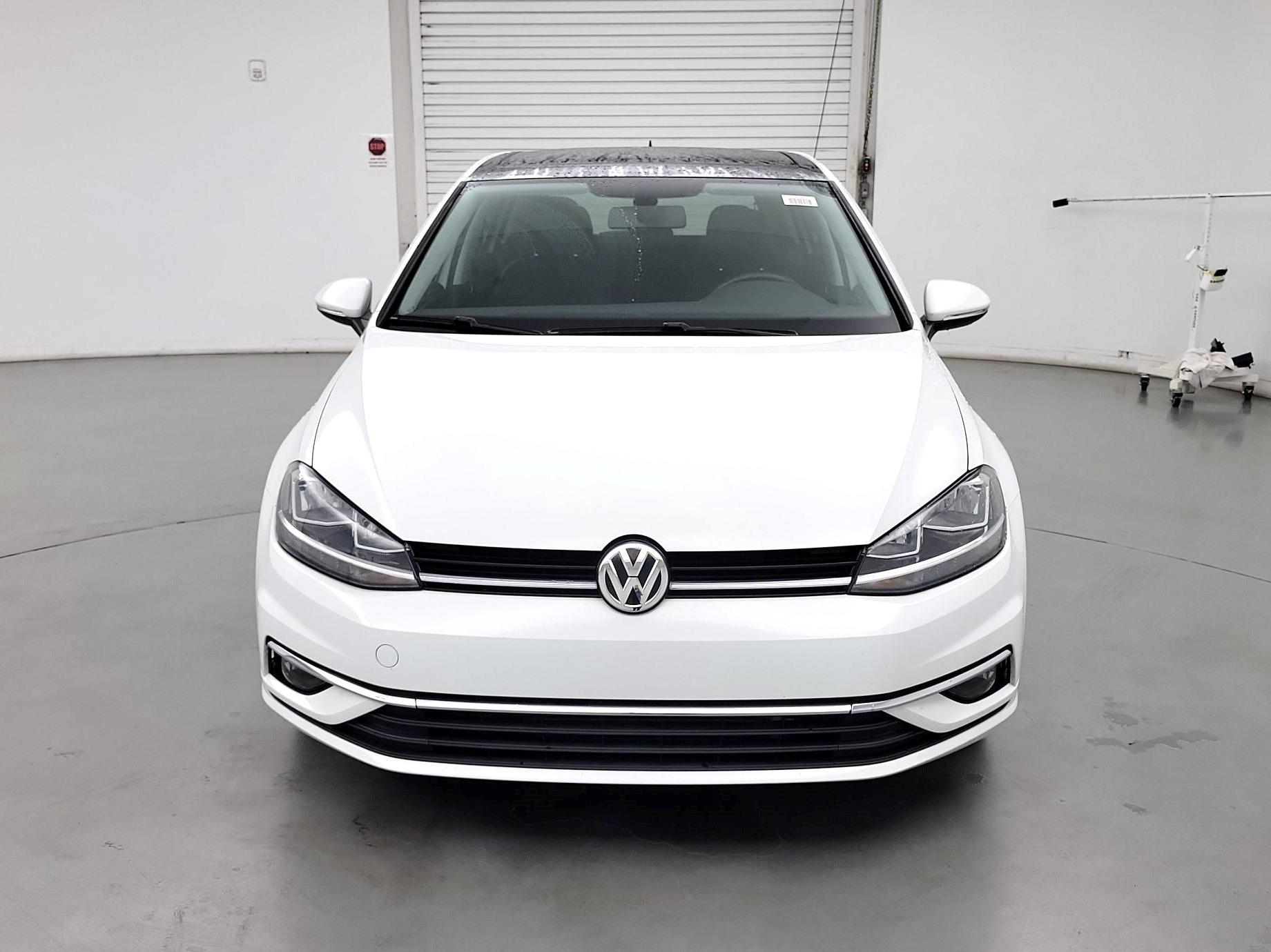 Thumbnail: 2018 Volkswagen Golf - 2