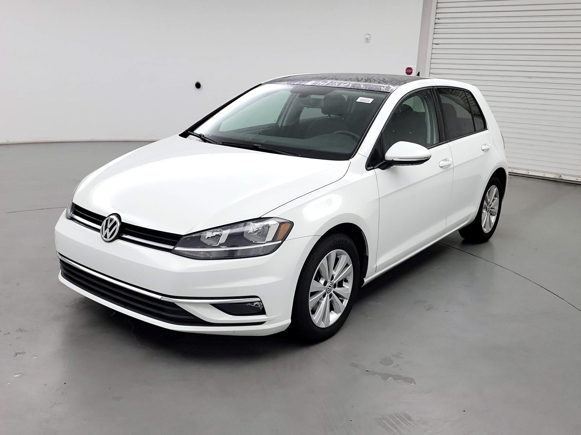 Thumbnail: 2018 Volkswagen Golf - 3