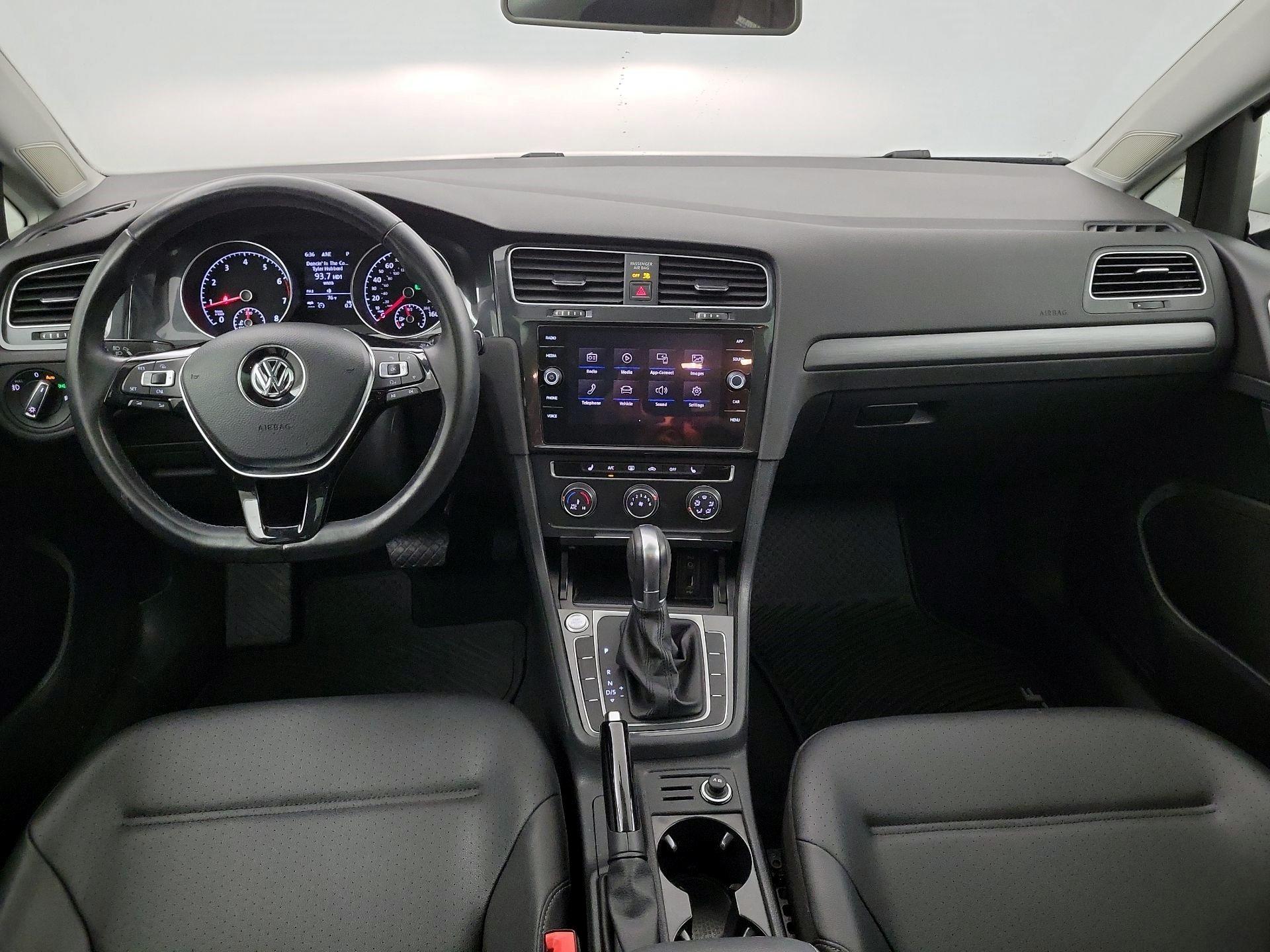 Thumbnail: 2018 Volkswagen Golf - 8