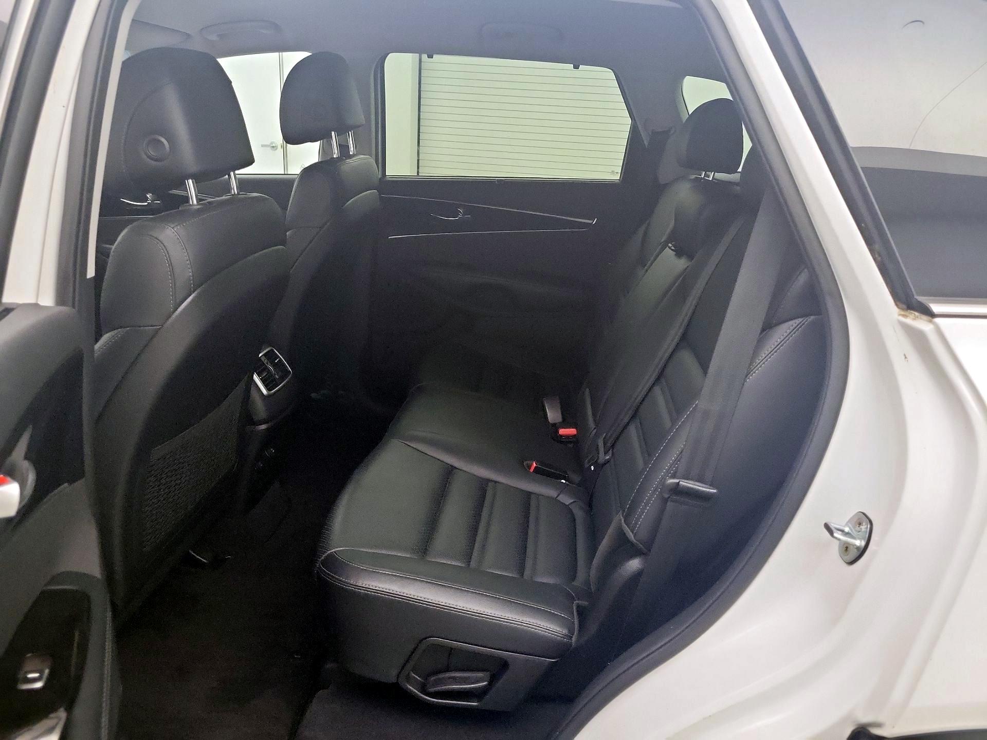 Thumbnail: 2017 Kia Sorento - 19