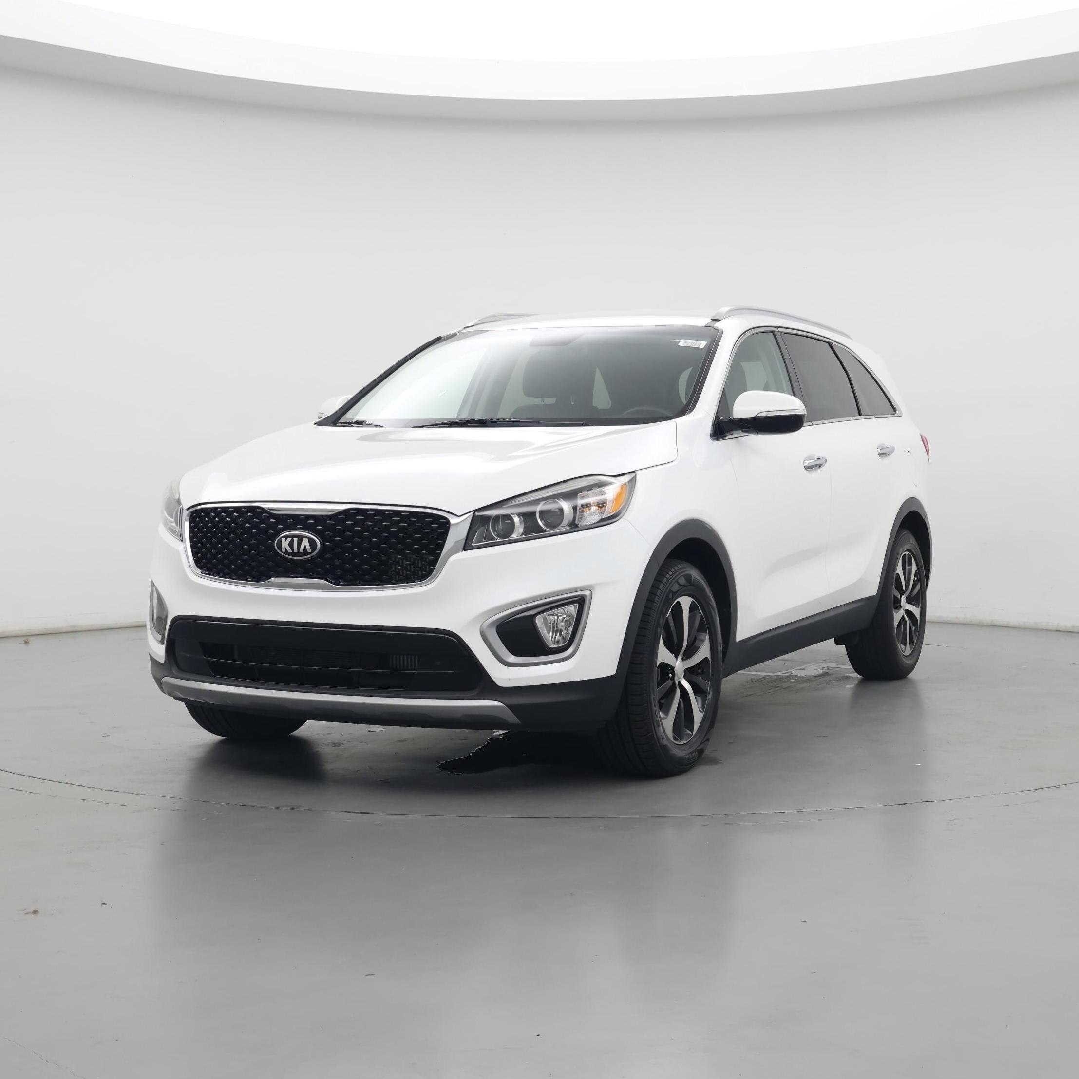 Thumbnail: 2017 Kia Sorento - 4