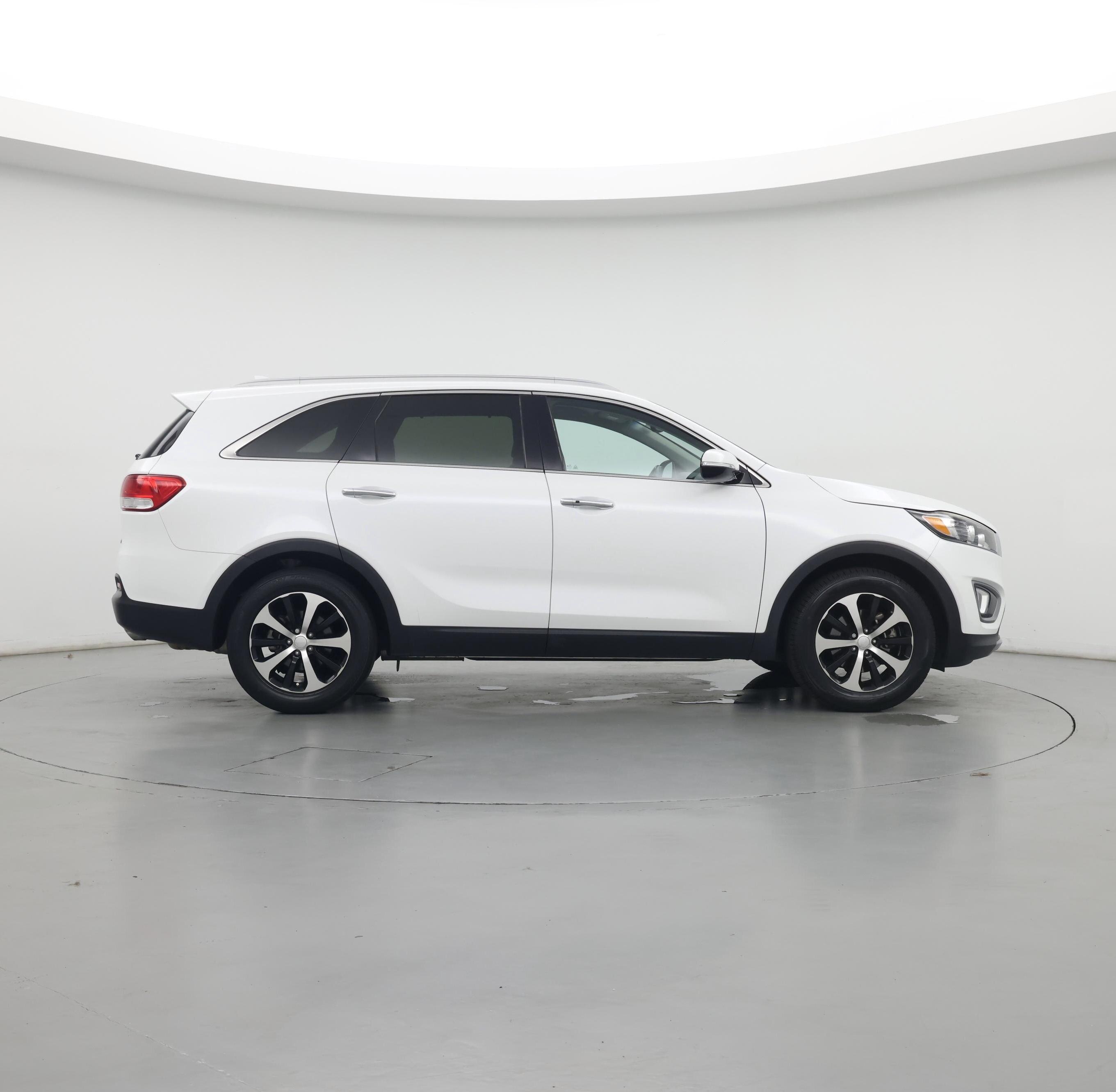 Thumbnail: 2017 Kia Sorento - 7