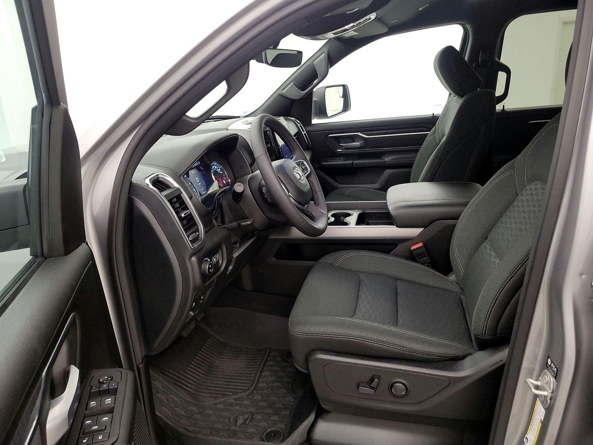 Thumbnail: 2025 RAM 1500 - 11